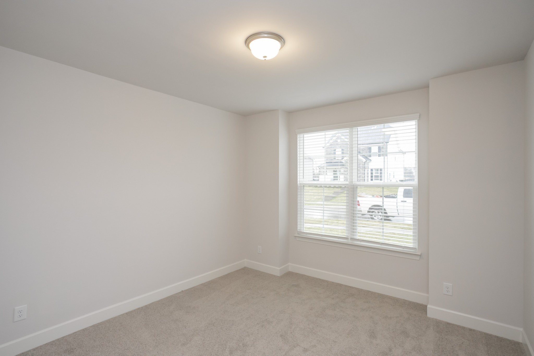 810 Cawthorn Lane
