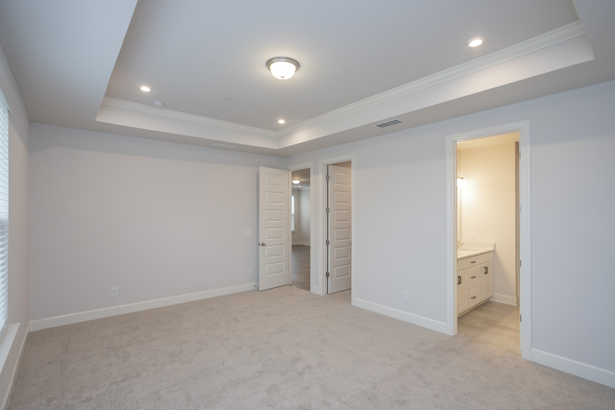 810 Cawthorn Lane