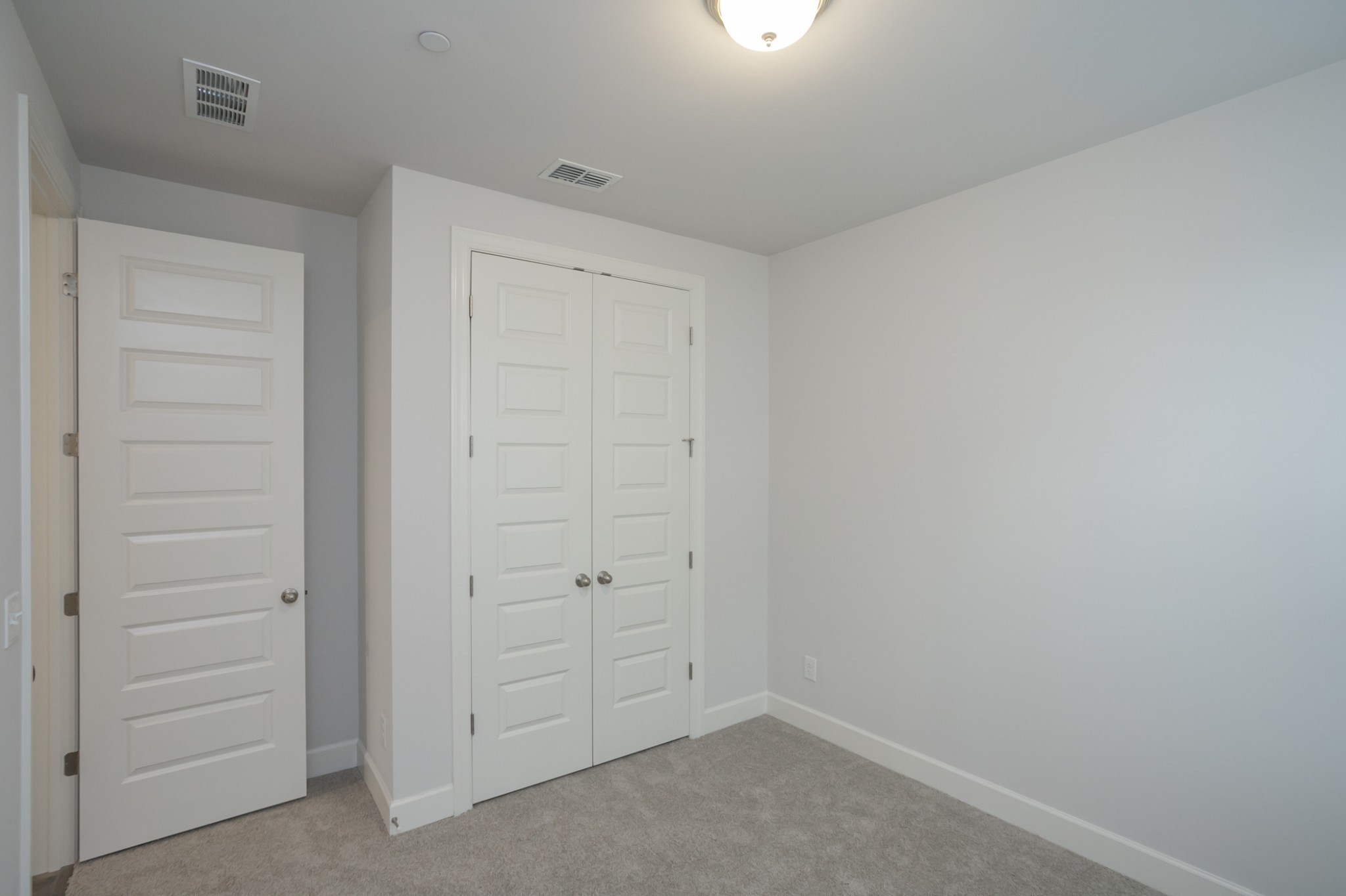 810 Cawthorn Lane