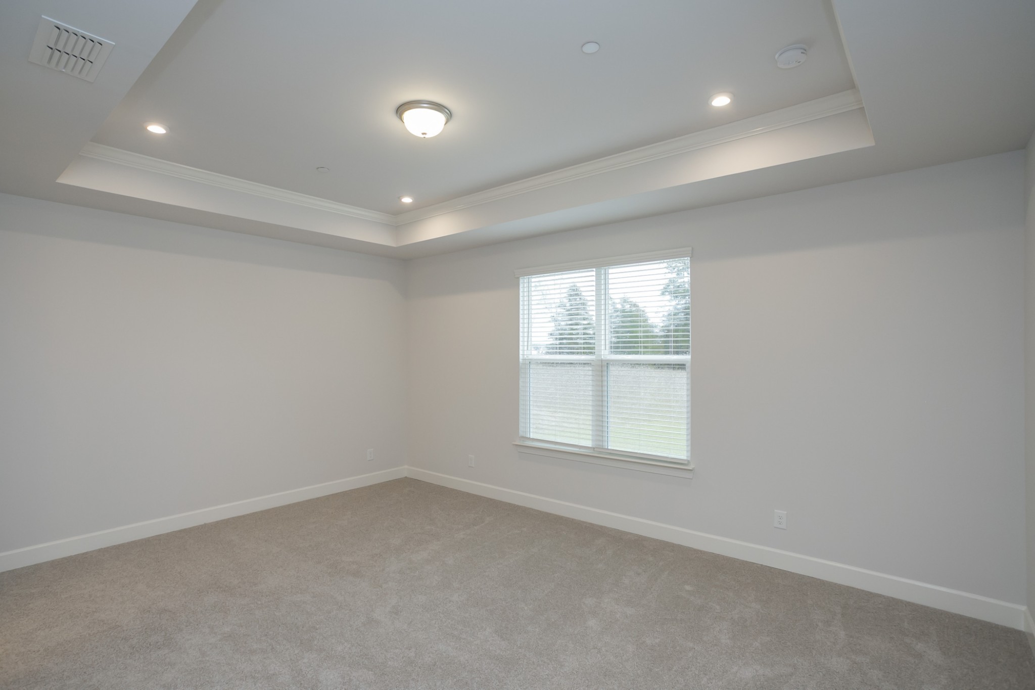 810 Cawthorn Lane