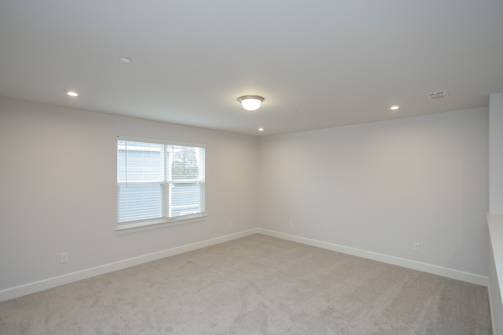 810 Cawthorn Lane
