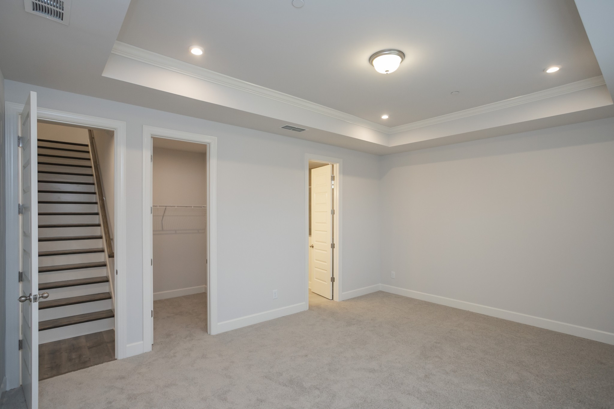 810 Cawthorn Lane