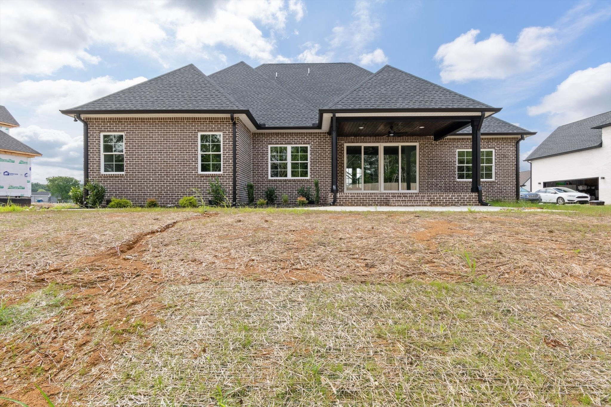 2614 Holly Springs Dr