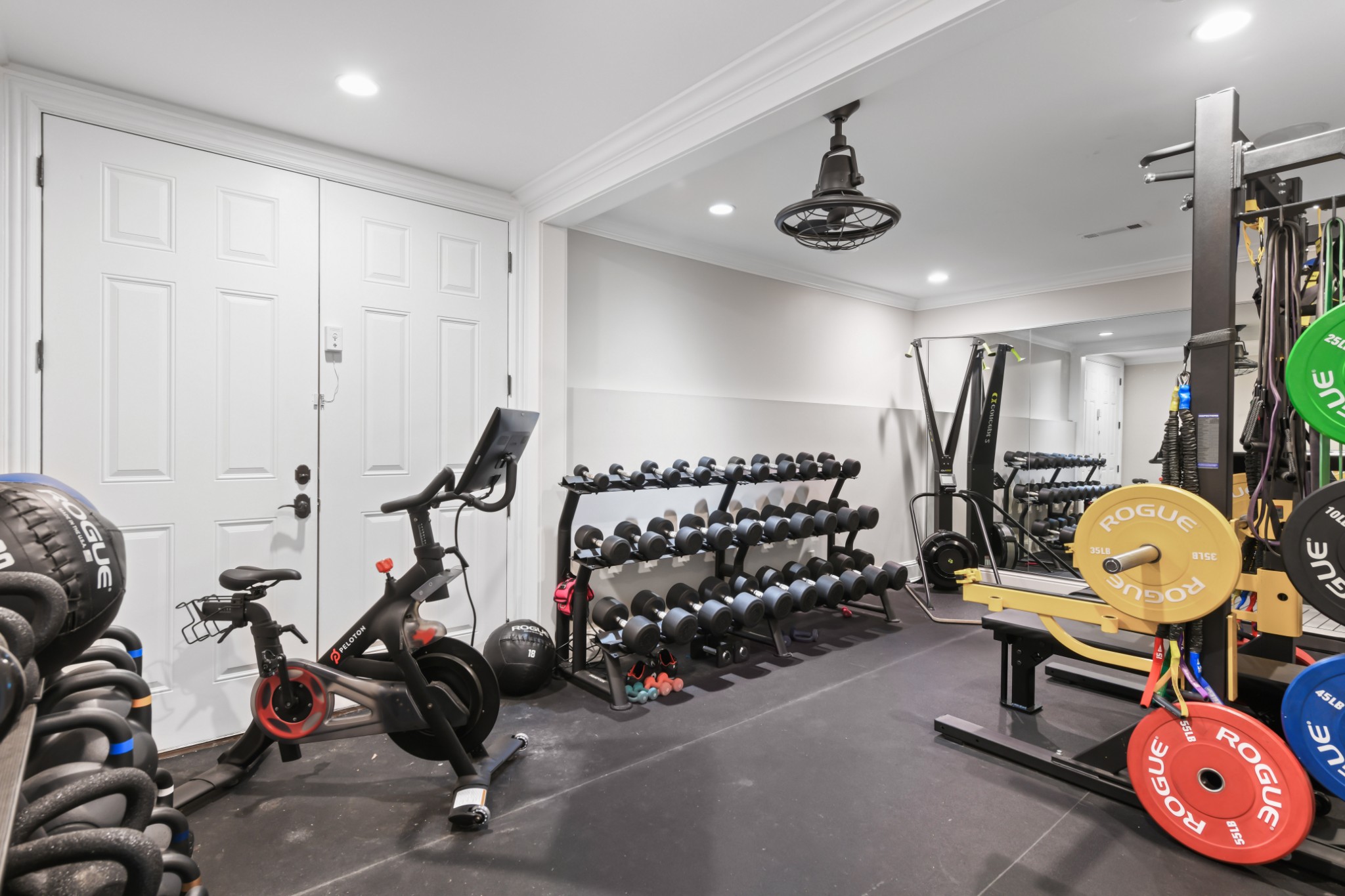 9281 Wardley Park Ln