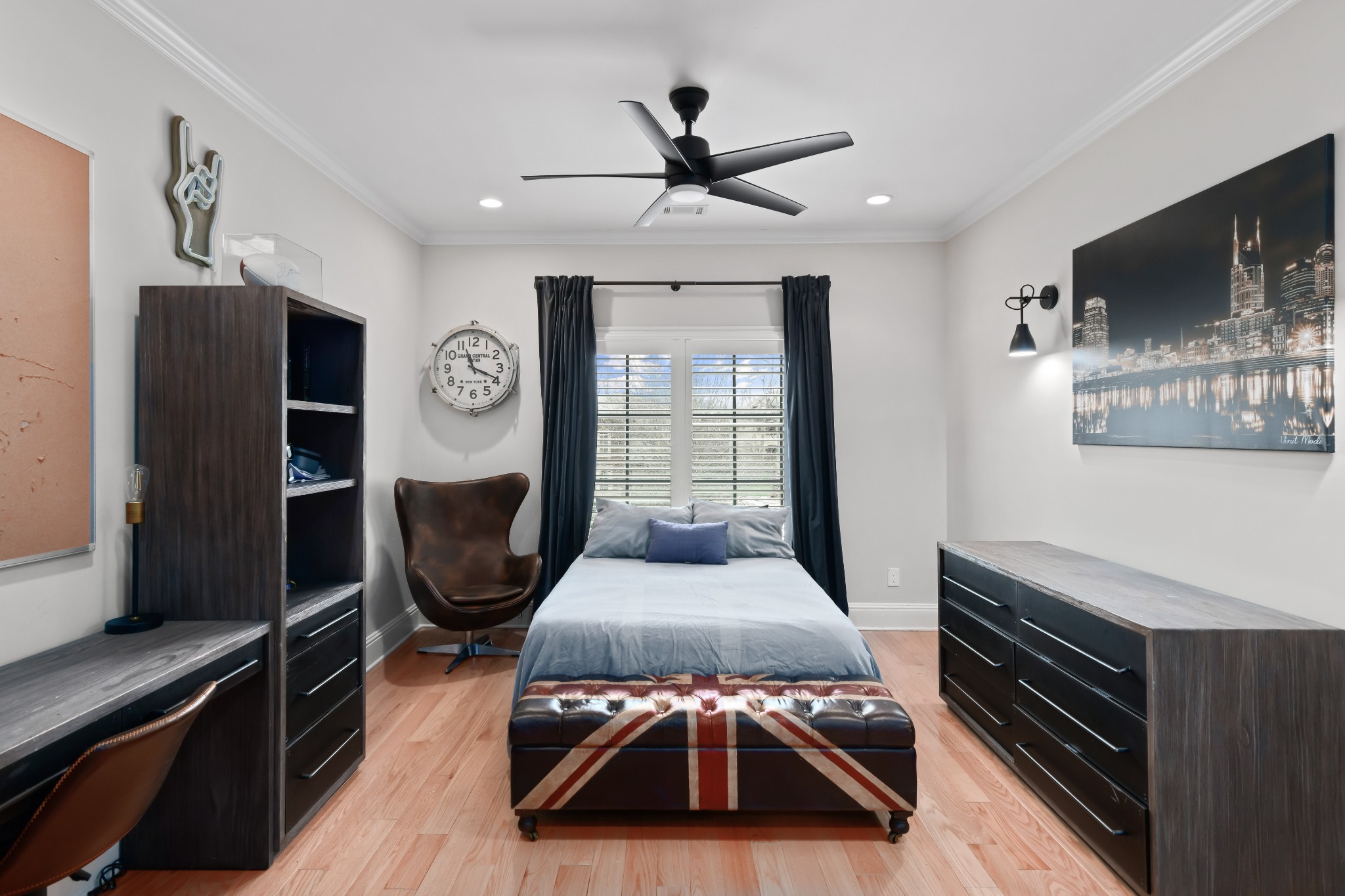 9281 Wardley Park Ln