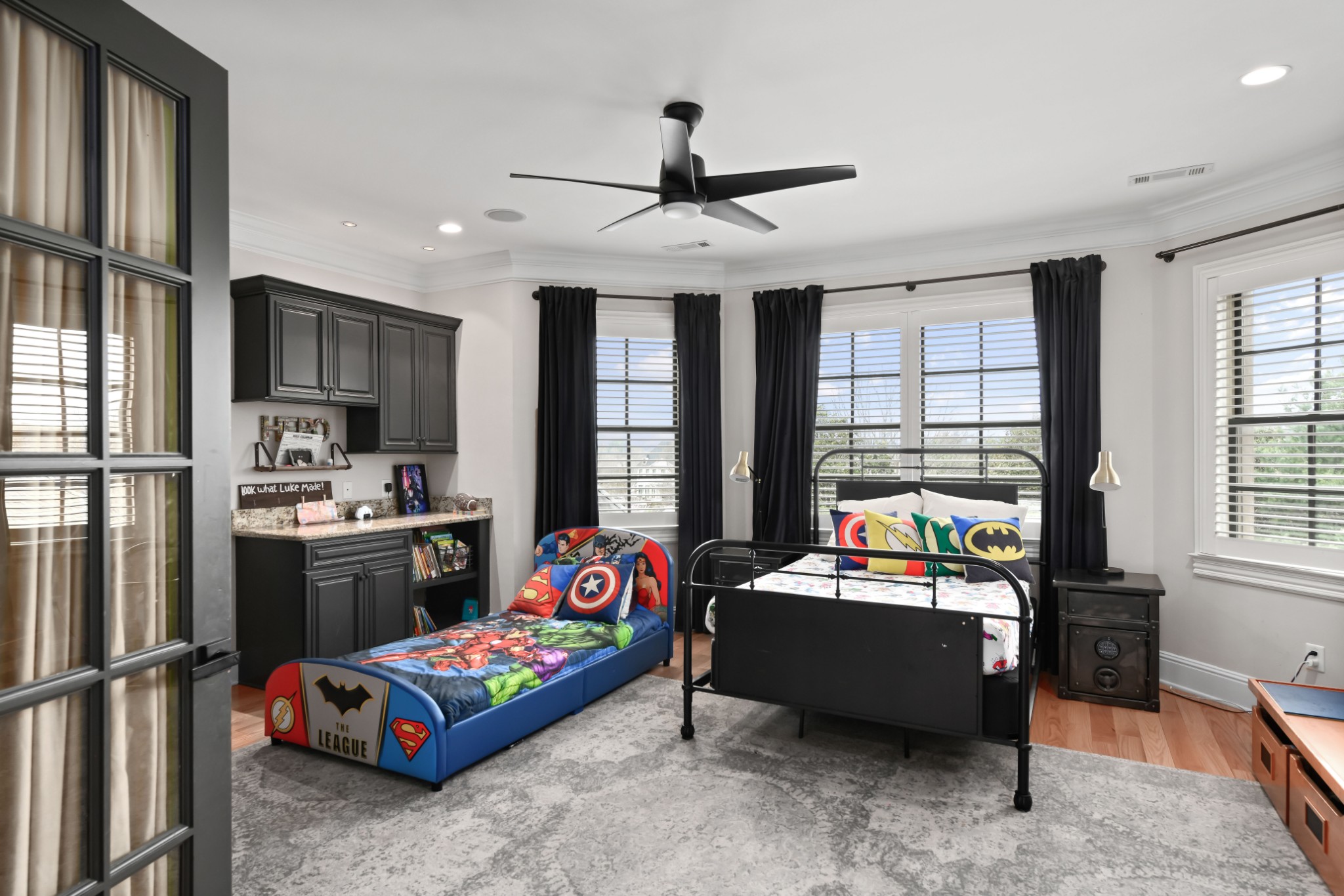 9281 Wardley Park Ln