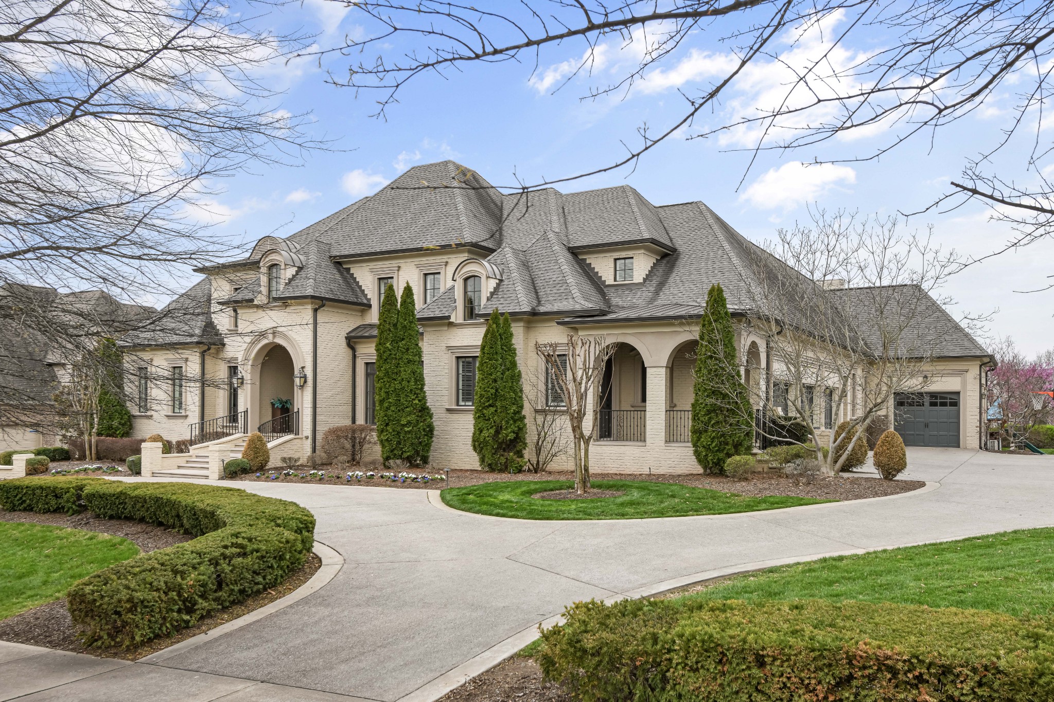 9281 Wardley Park Ln