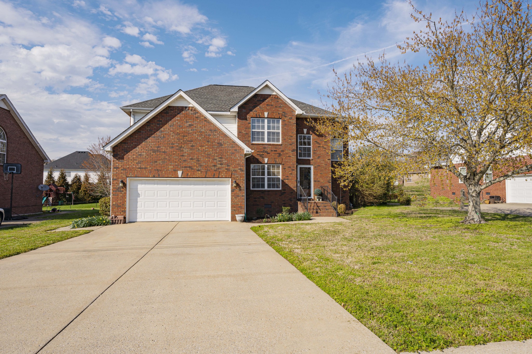 5018 Claude Dr