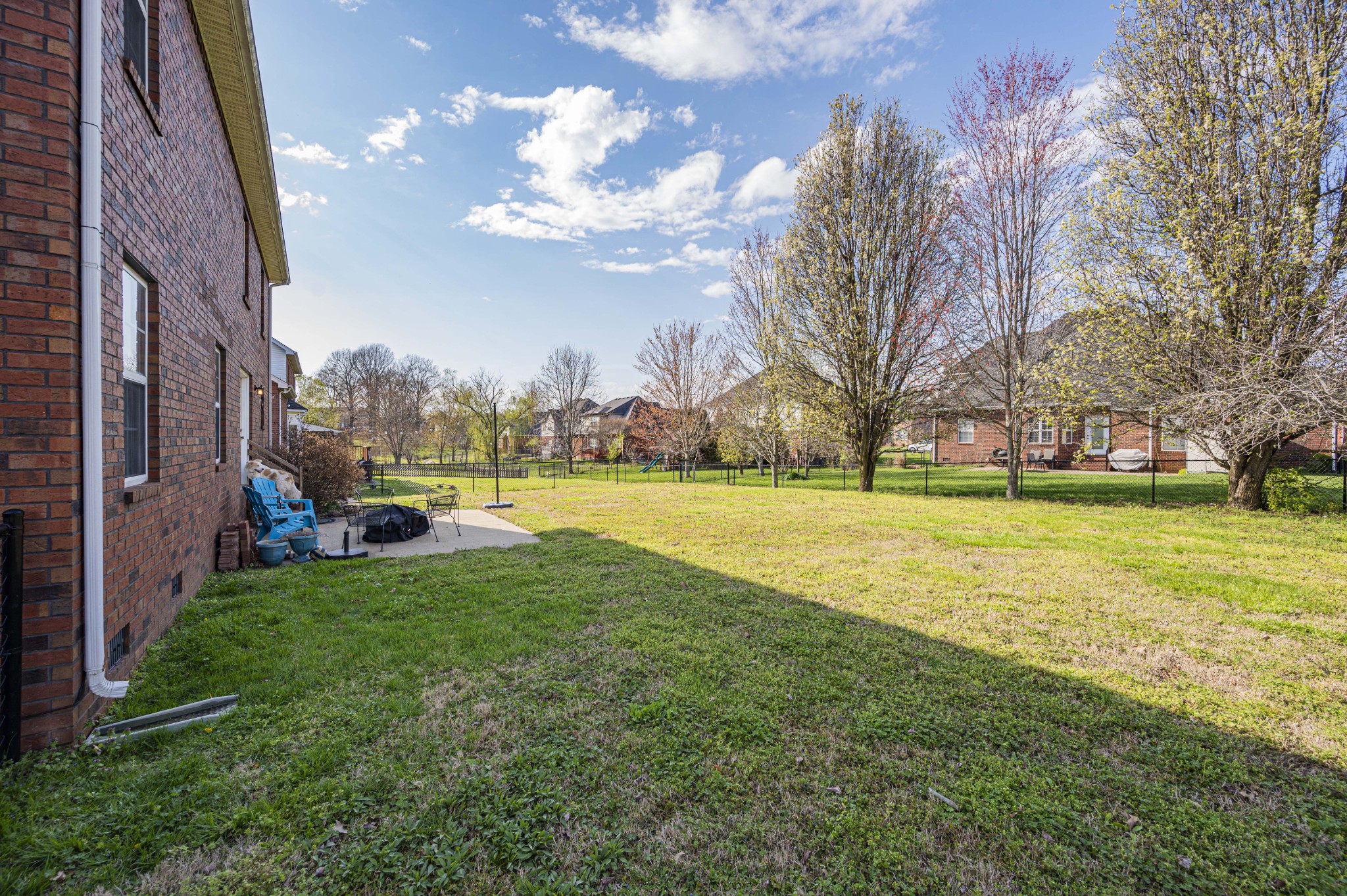 5018 Claude Dr