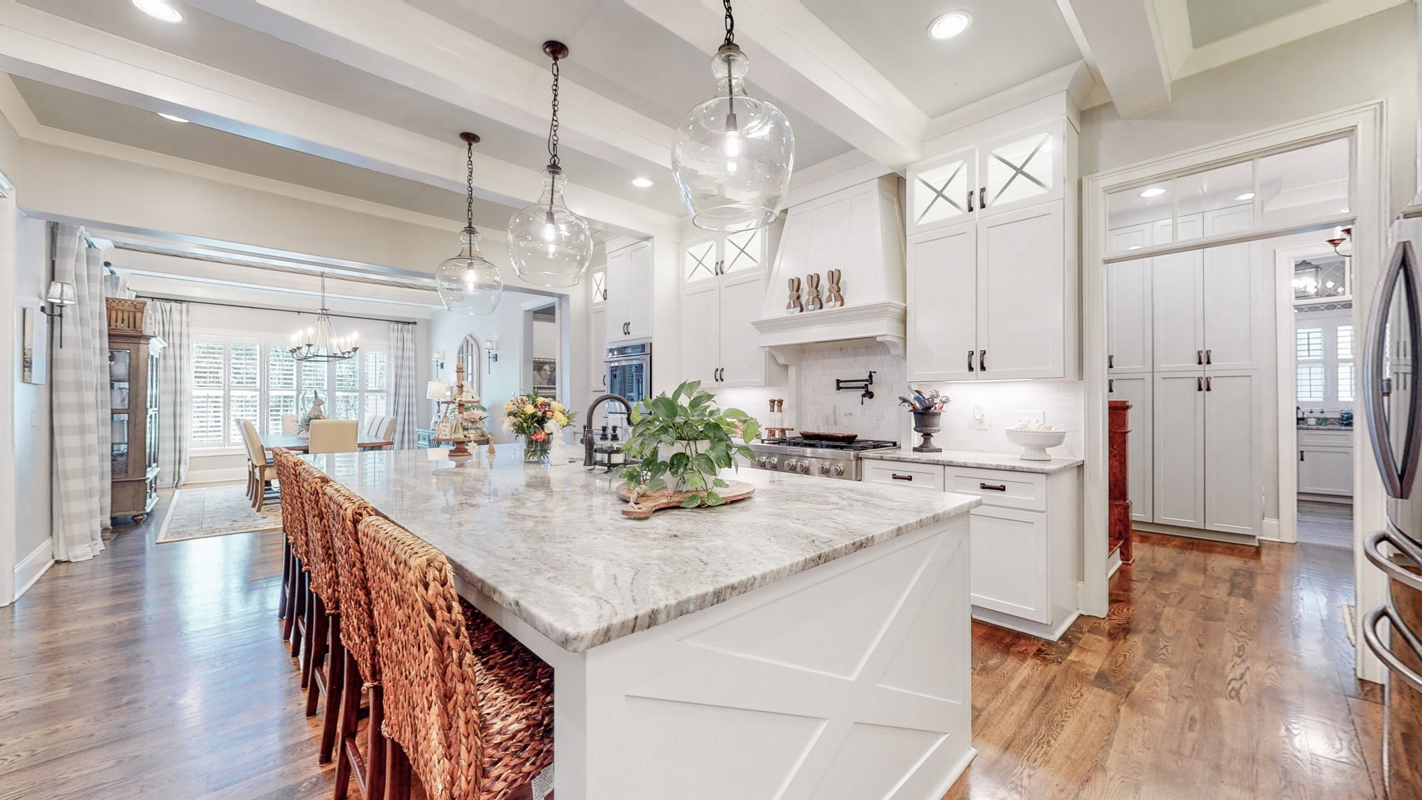 1881 Sanctuary Pl