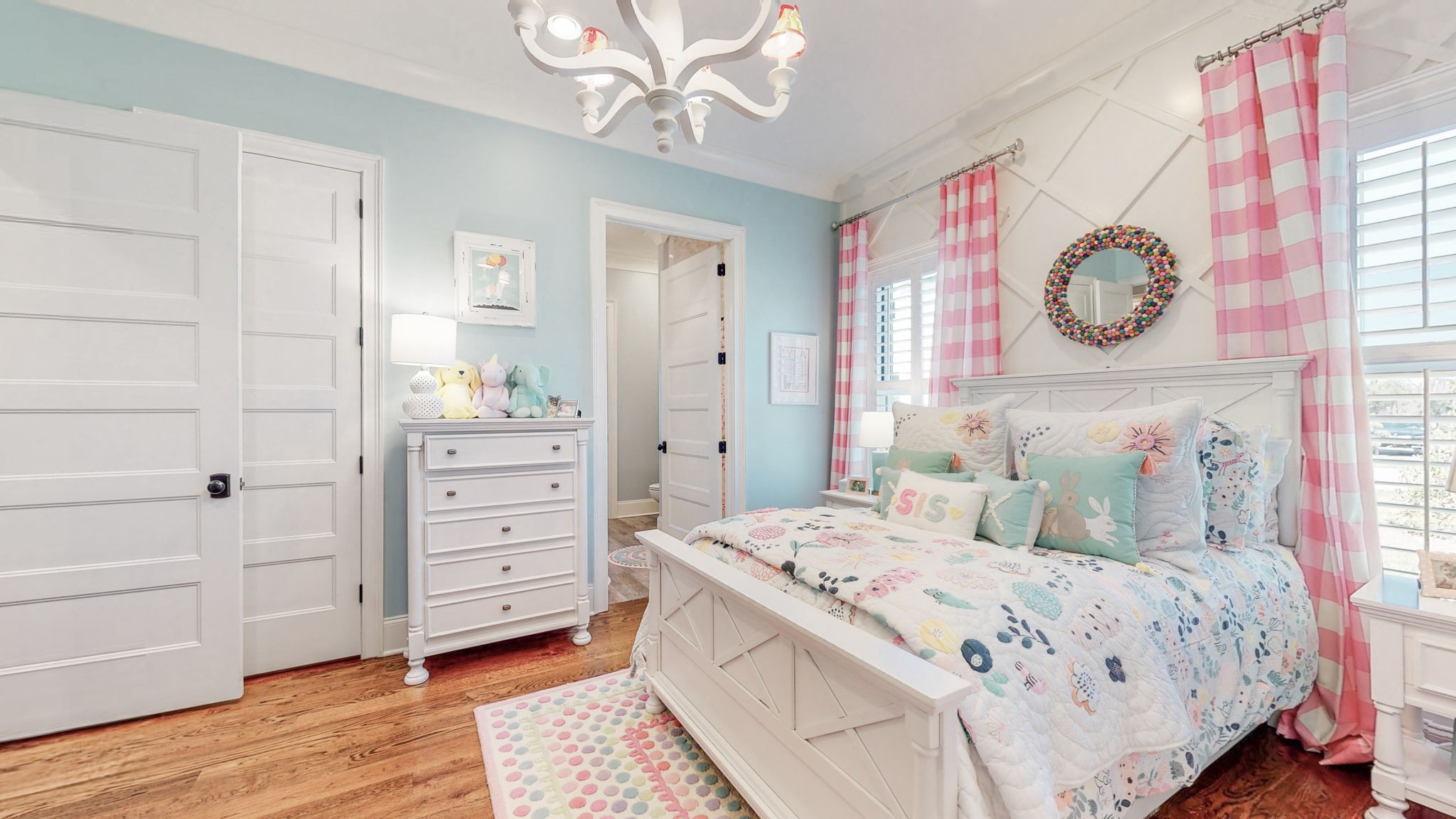 1881 Sanctuary Pl