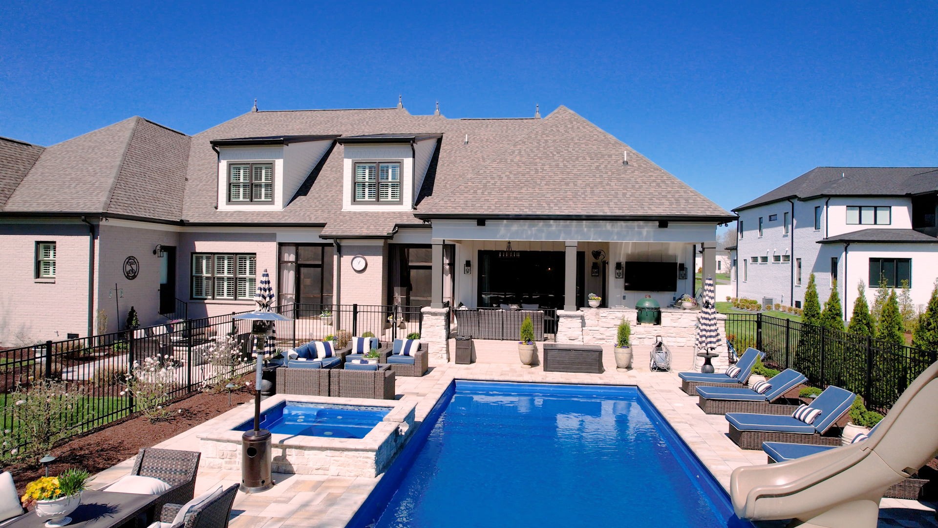 1881 Sanctuary Pl