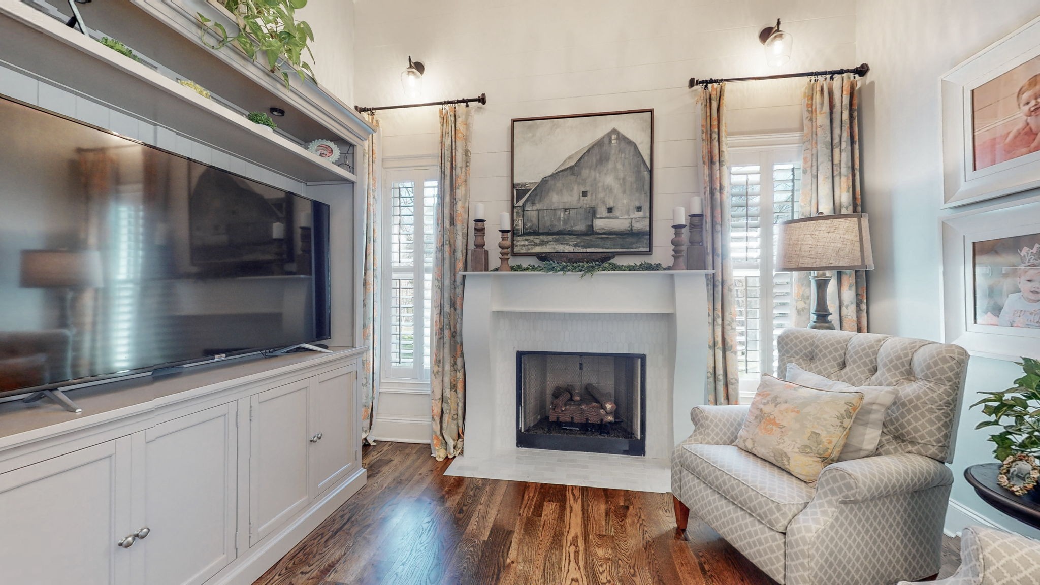 1881 Sanctuary Pl