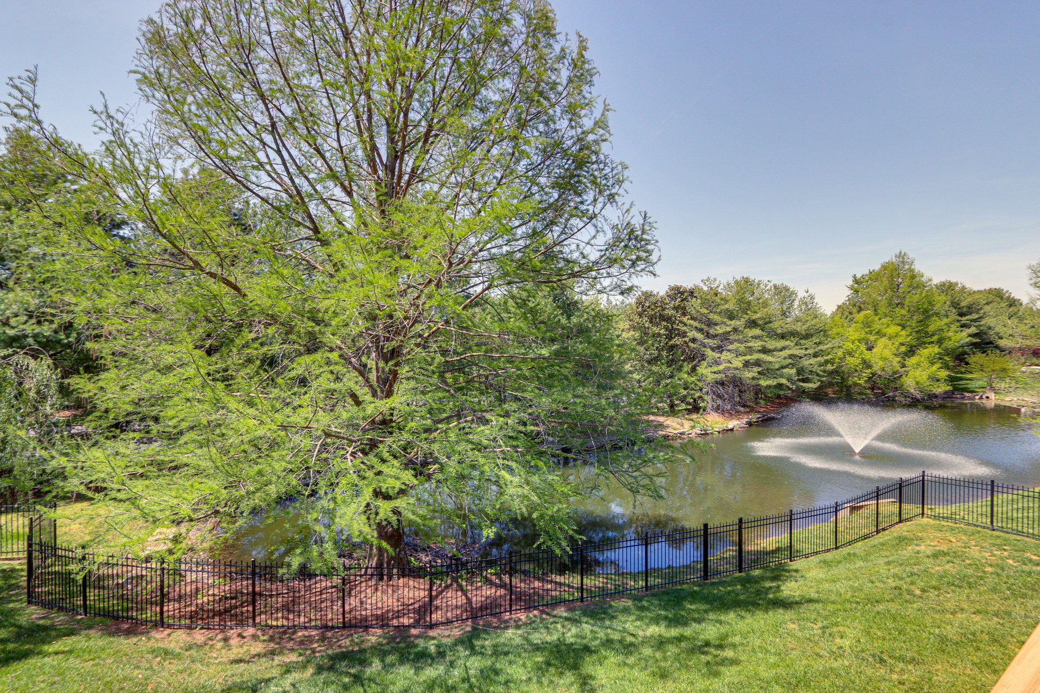 225 Chatfield Way