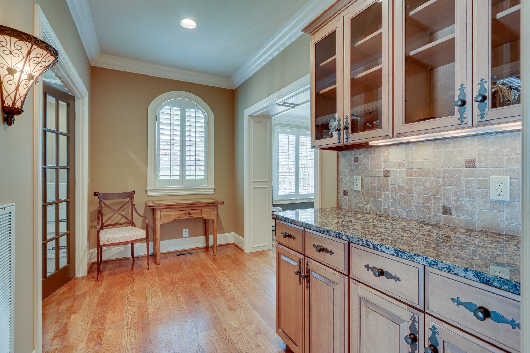 225 Chatfield Way