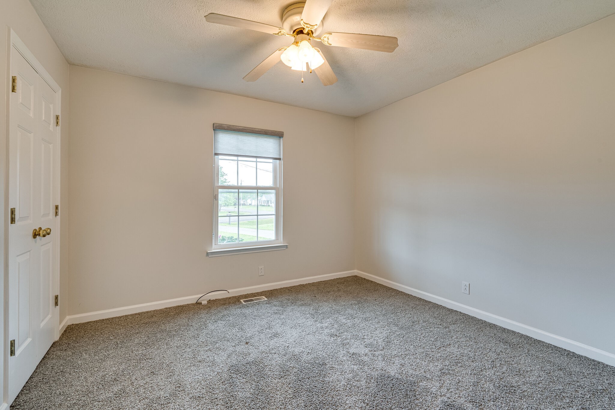 220 Daly Dr