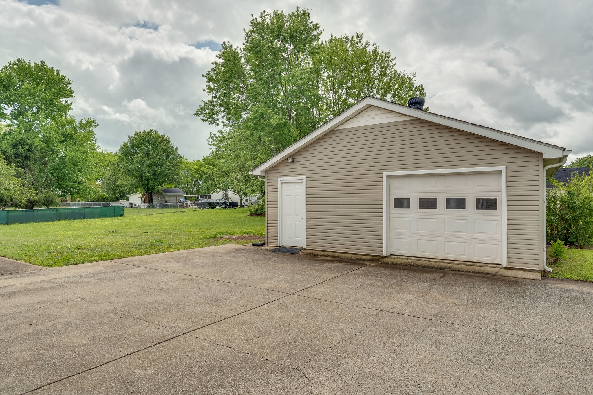 220 Daly Dr