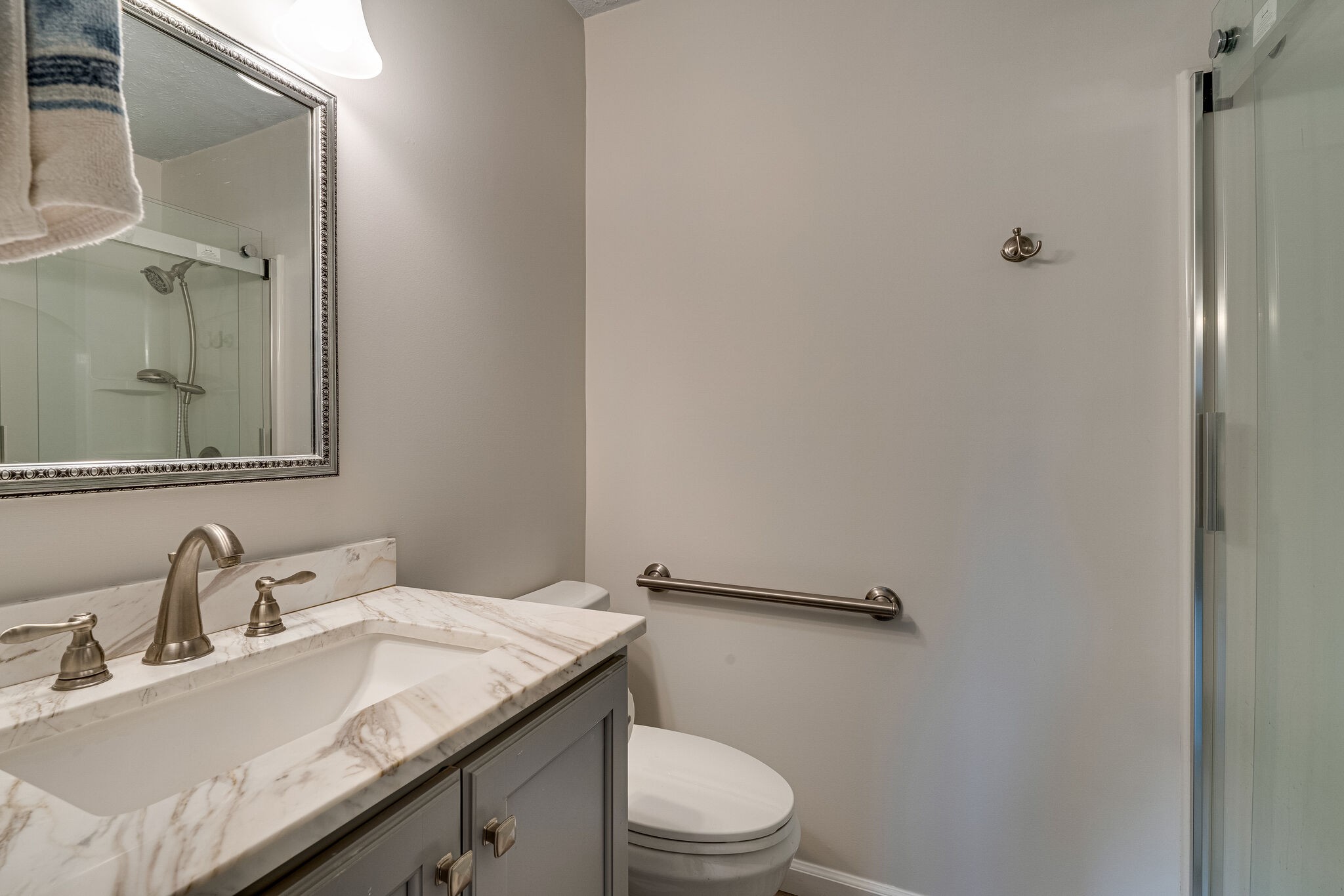 220 Daly Dr