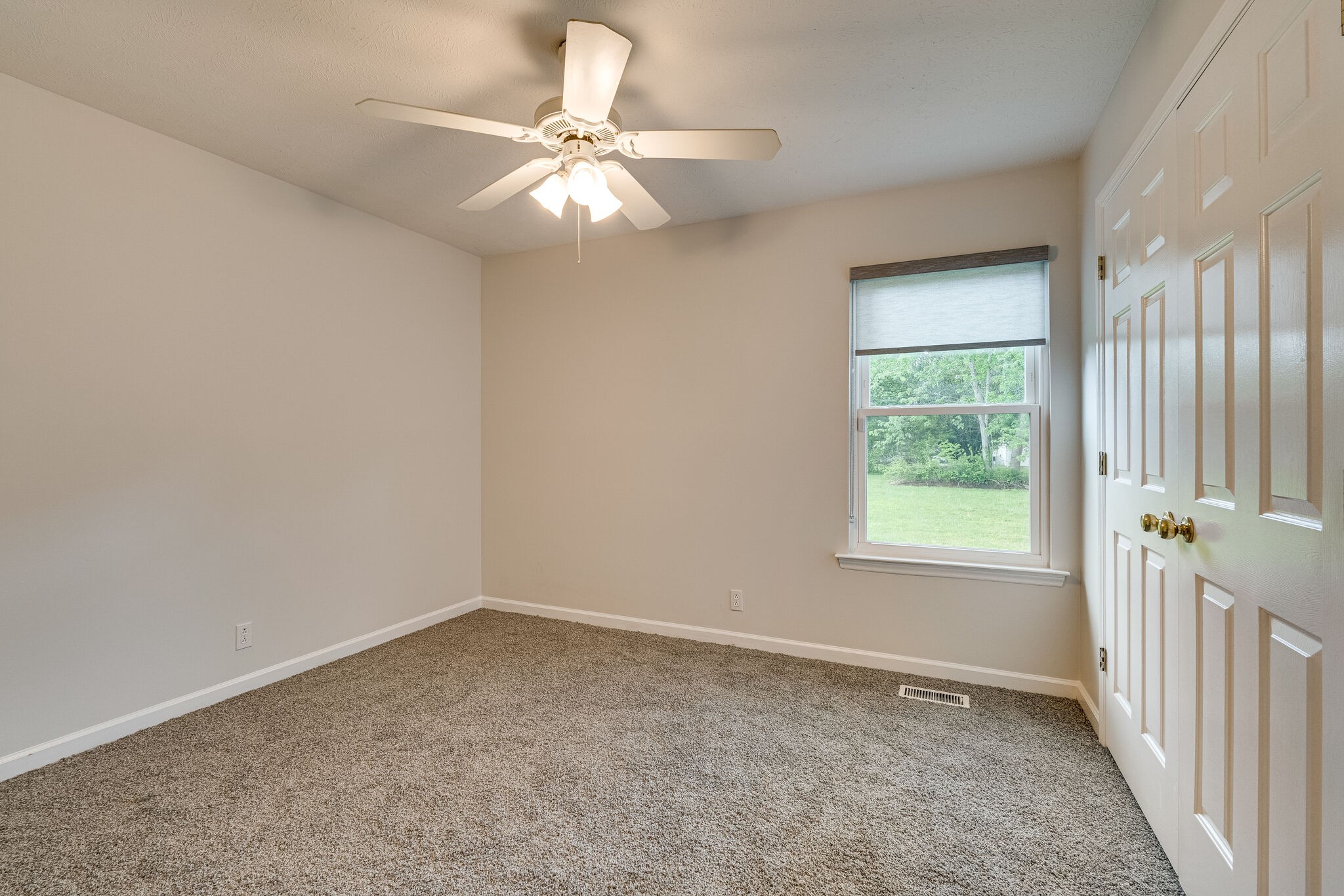 220 Daly Dr