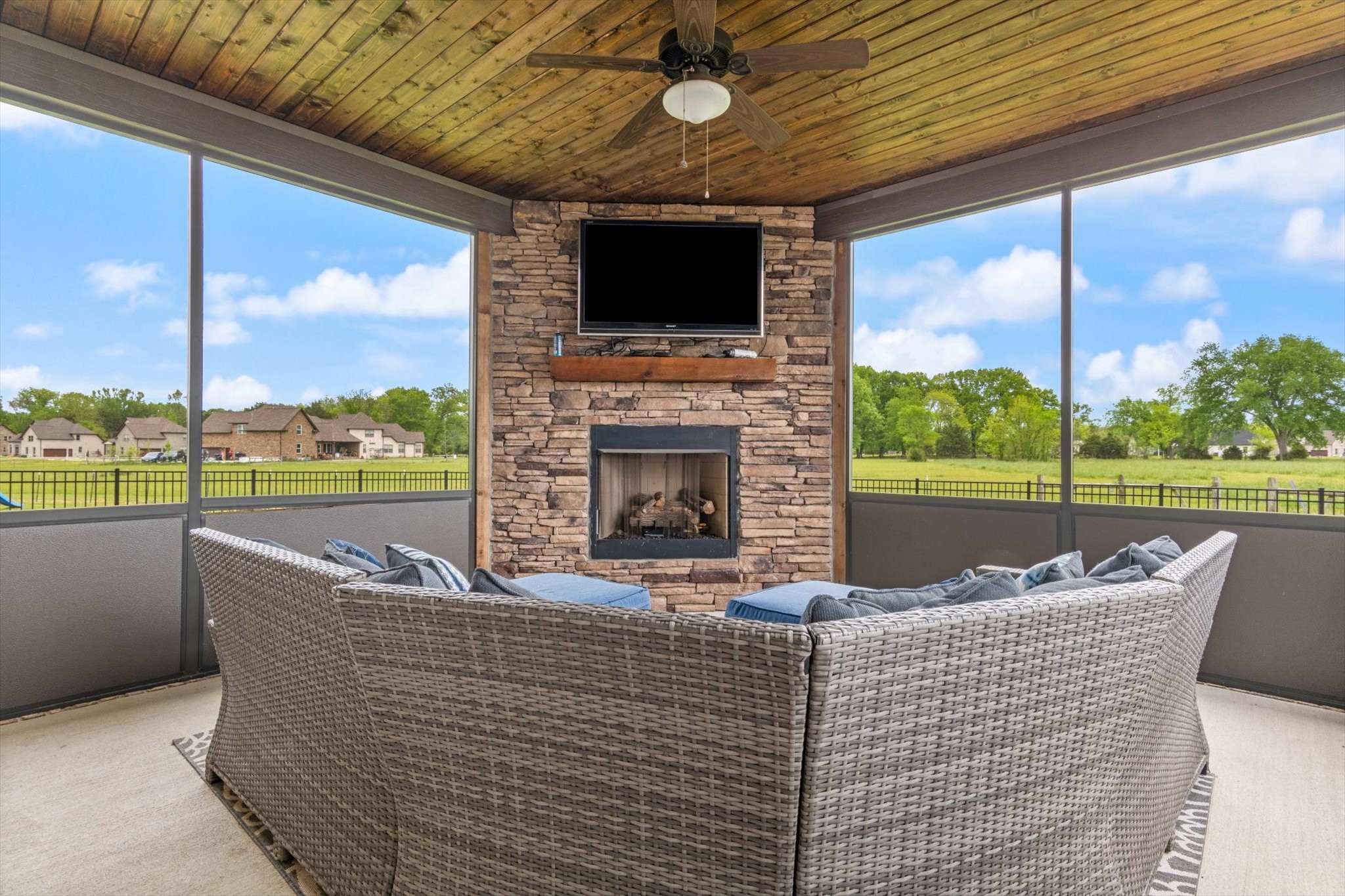 1514 Augusta Dr