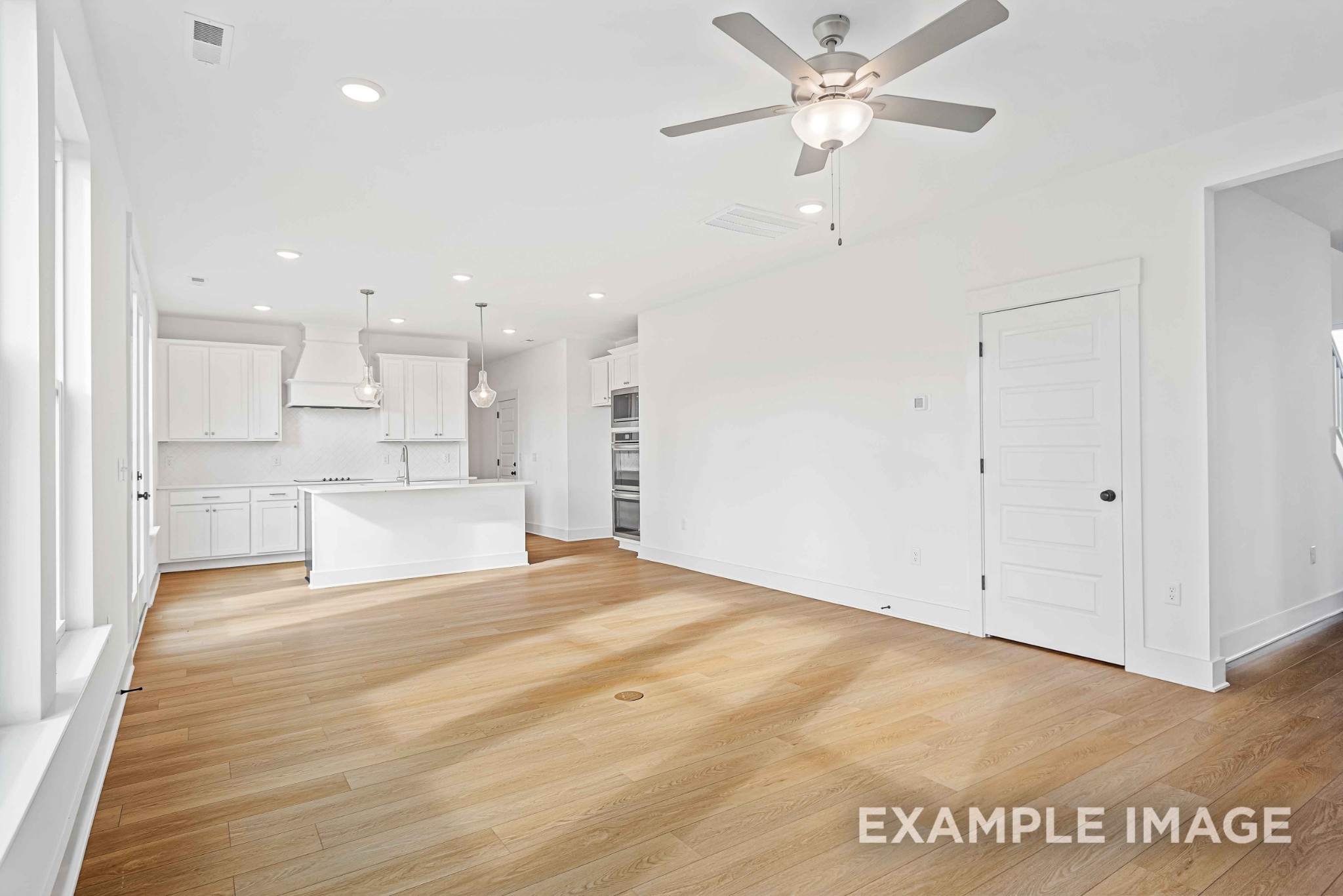 2822 Parkwood Drive