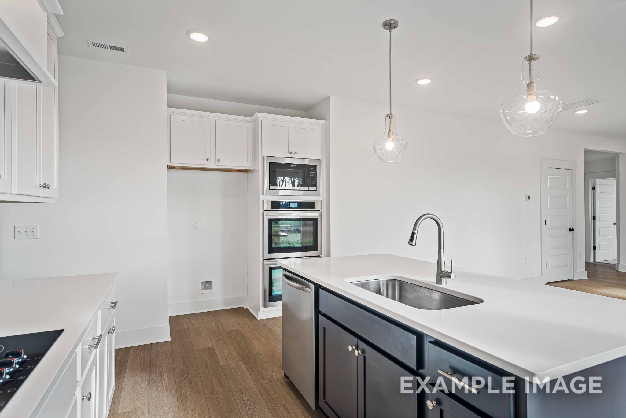 2822 Parkwood Drive