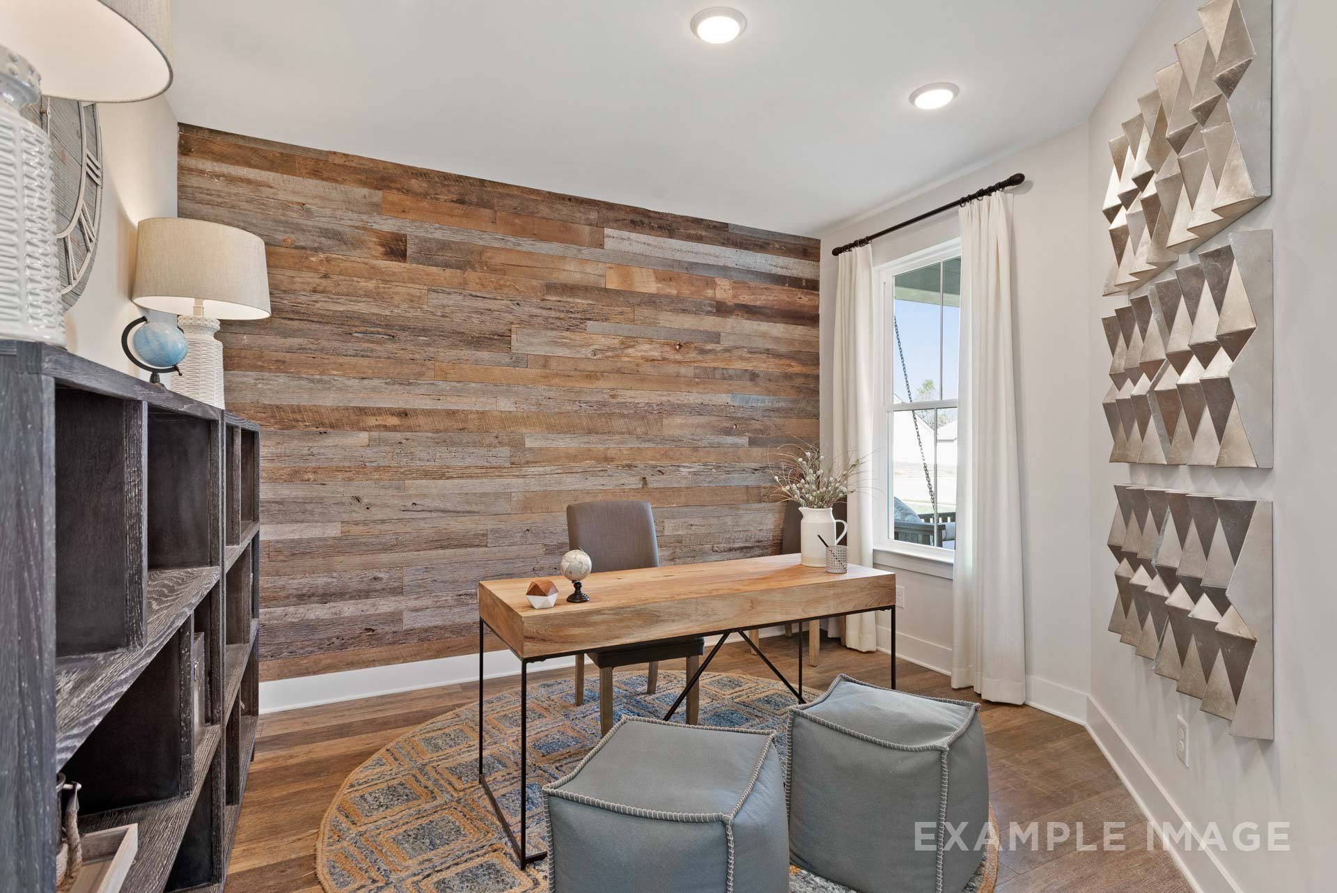 2911 Parkwood Drive