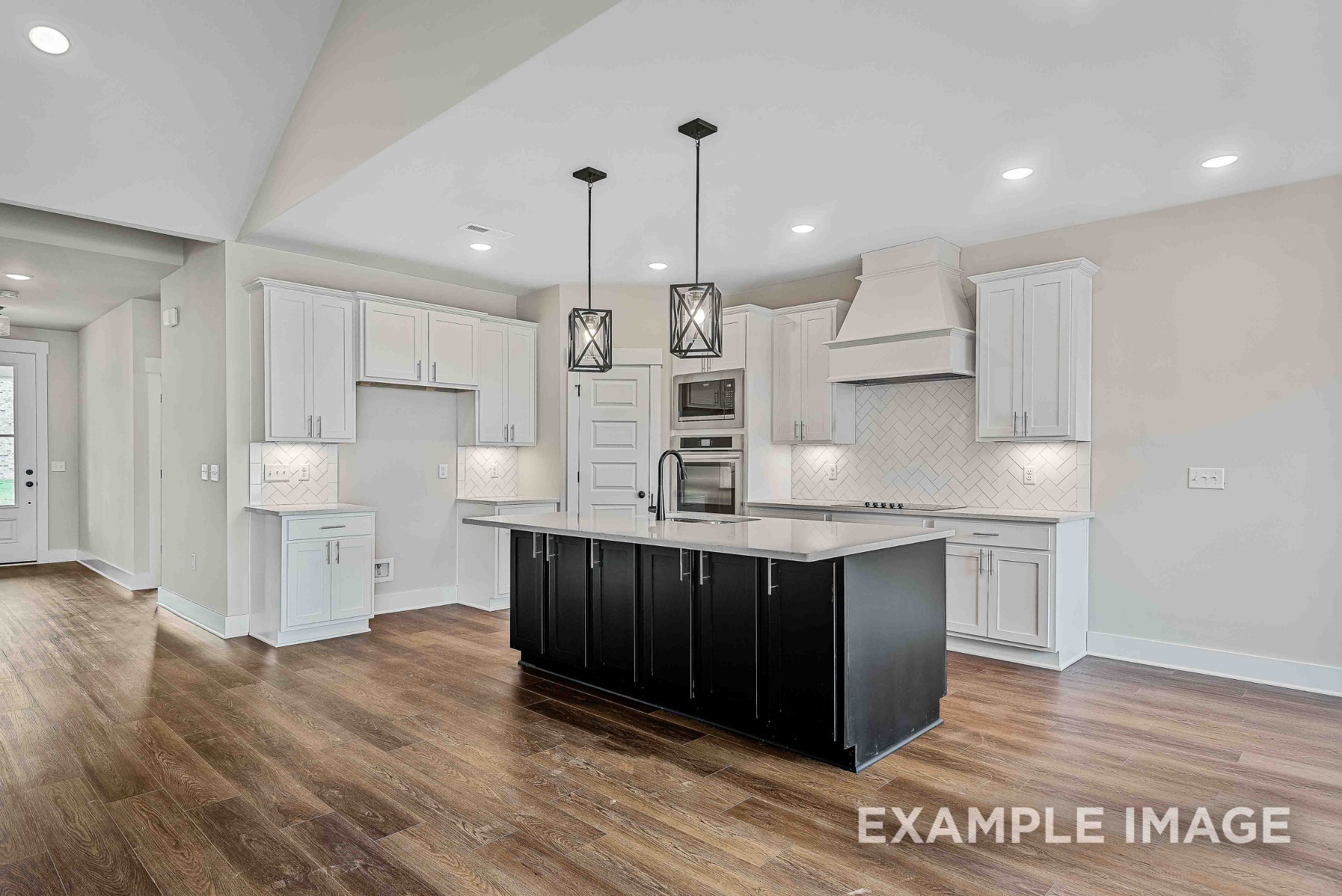 2906 Parkwood Drive