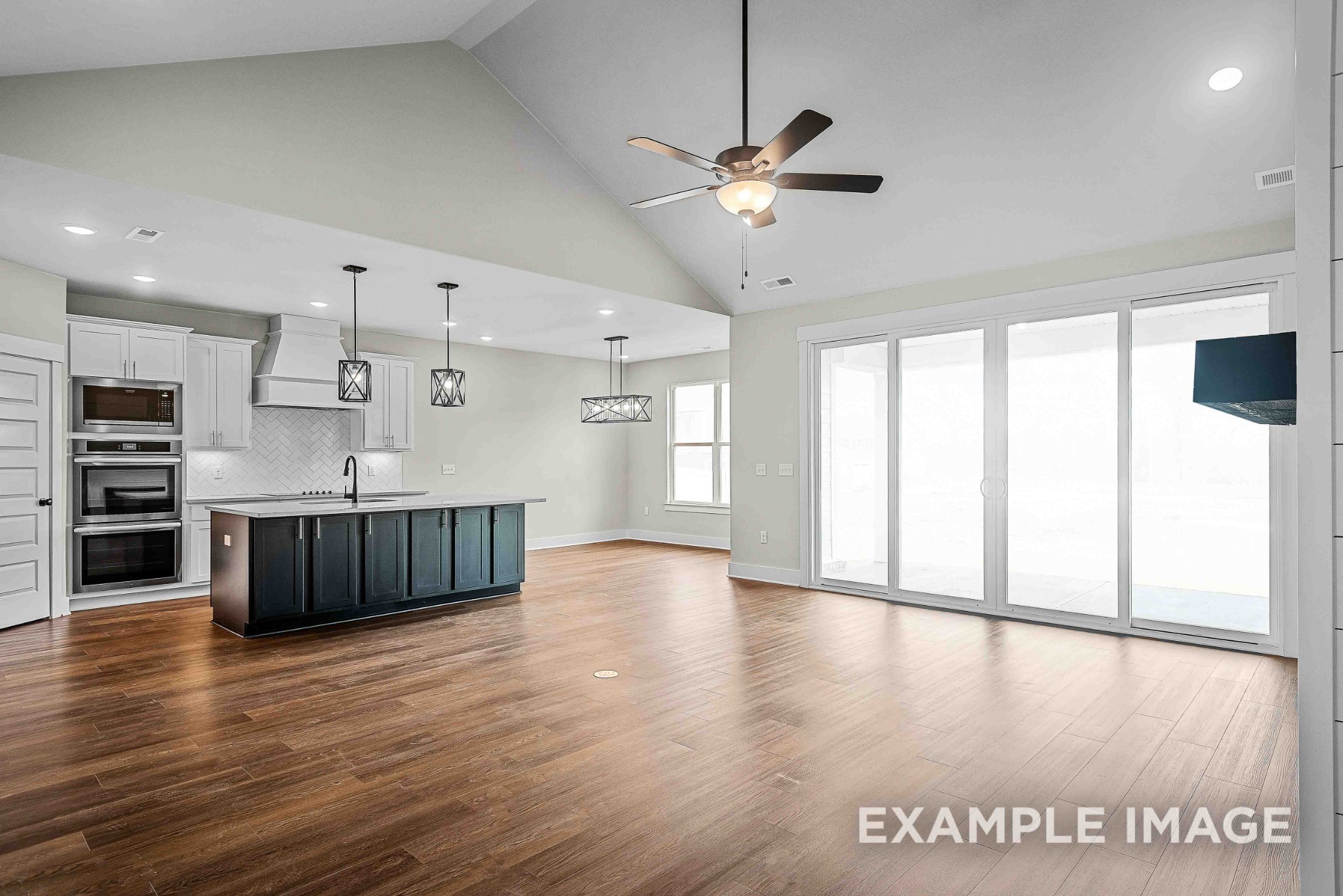 2906 Parkwood Drive