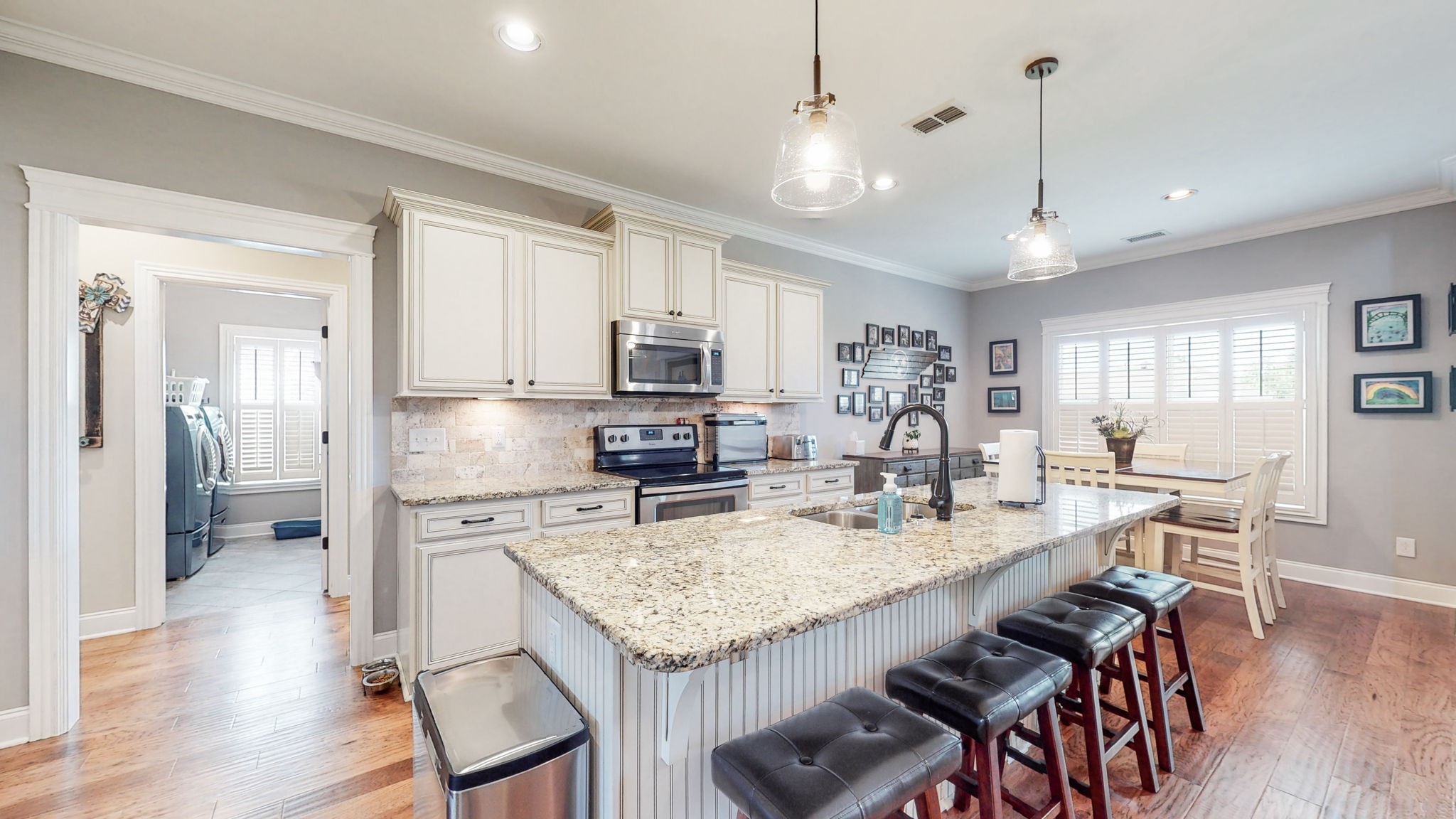 2017 Prestwick Dr