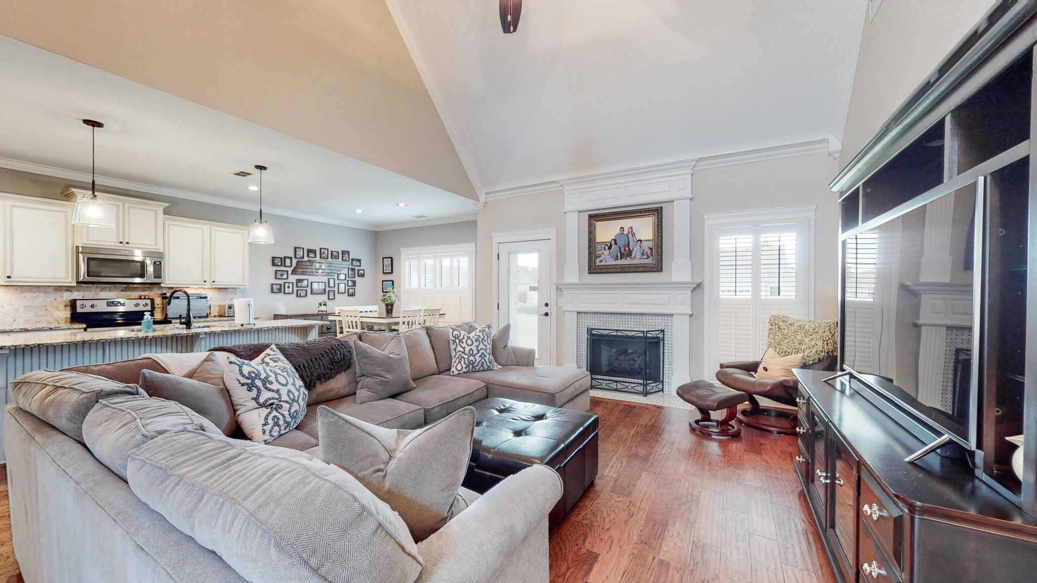 2017 Prestwick Dr