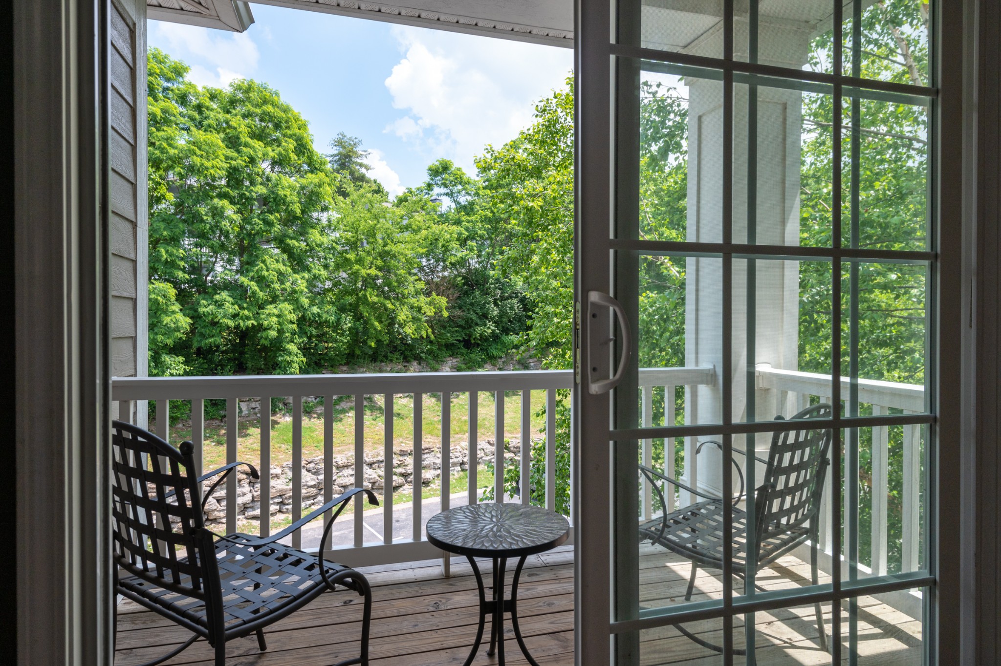 4847 Bevendean Dr Unit: 14