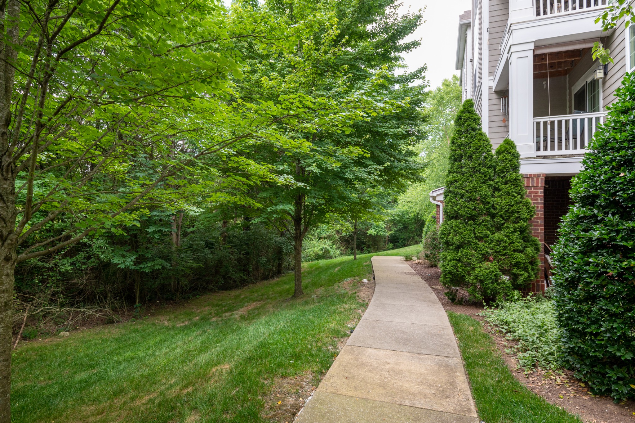 4847 Bevendean Dr Unit: 14