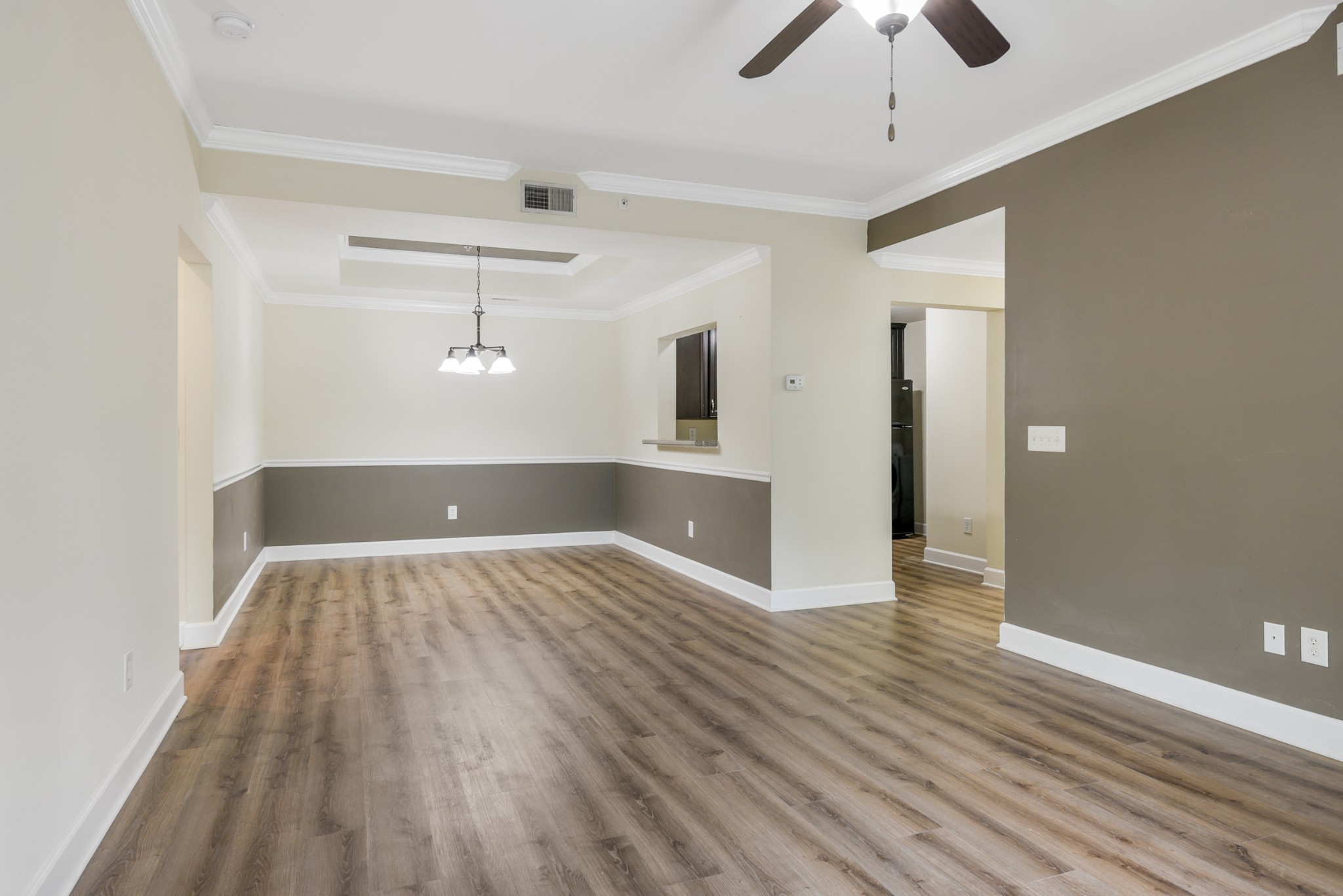 4847 Bevendean Dr Unit: 14