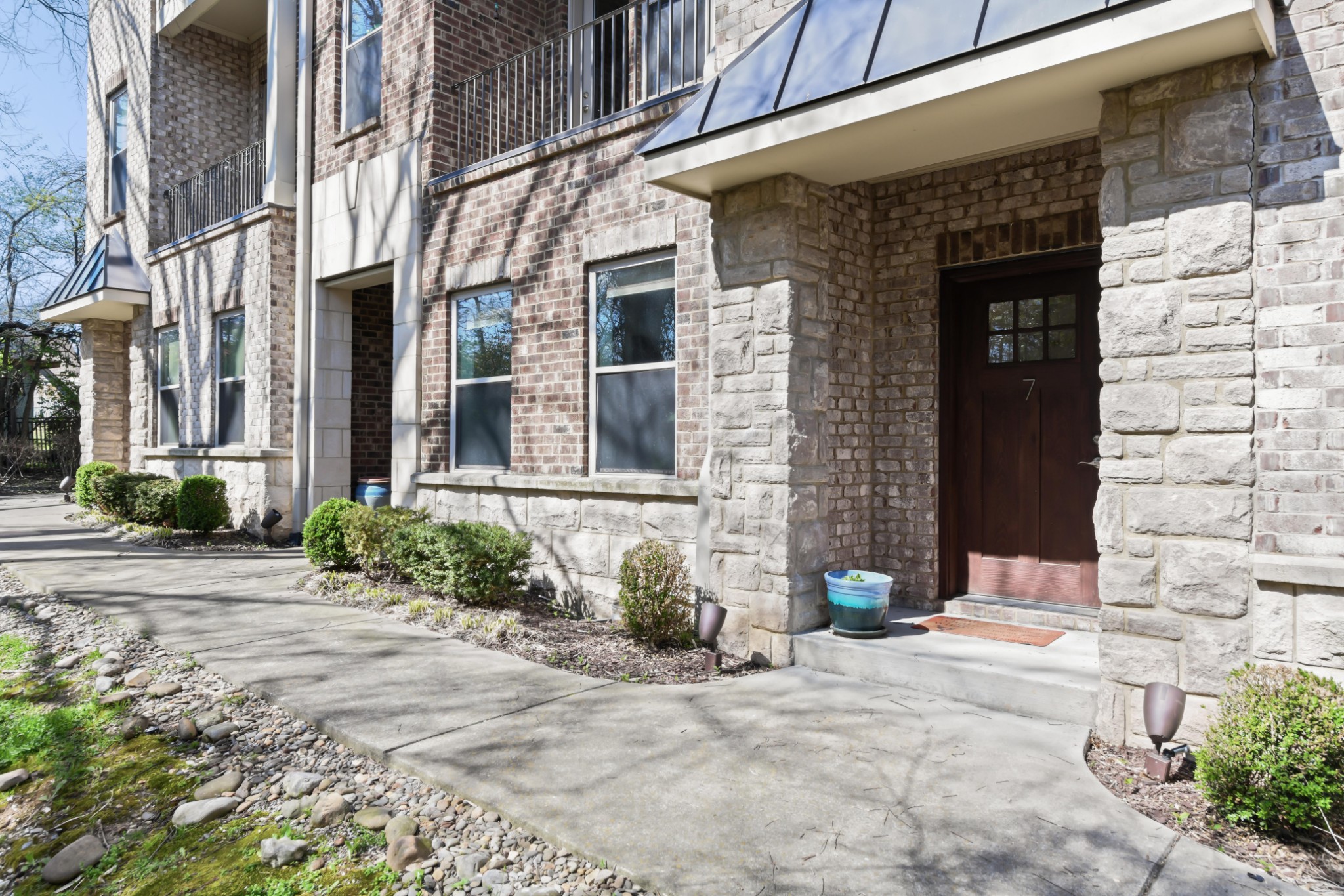 3823 Gallatin Pike Unit: 7