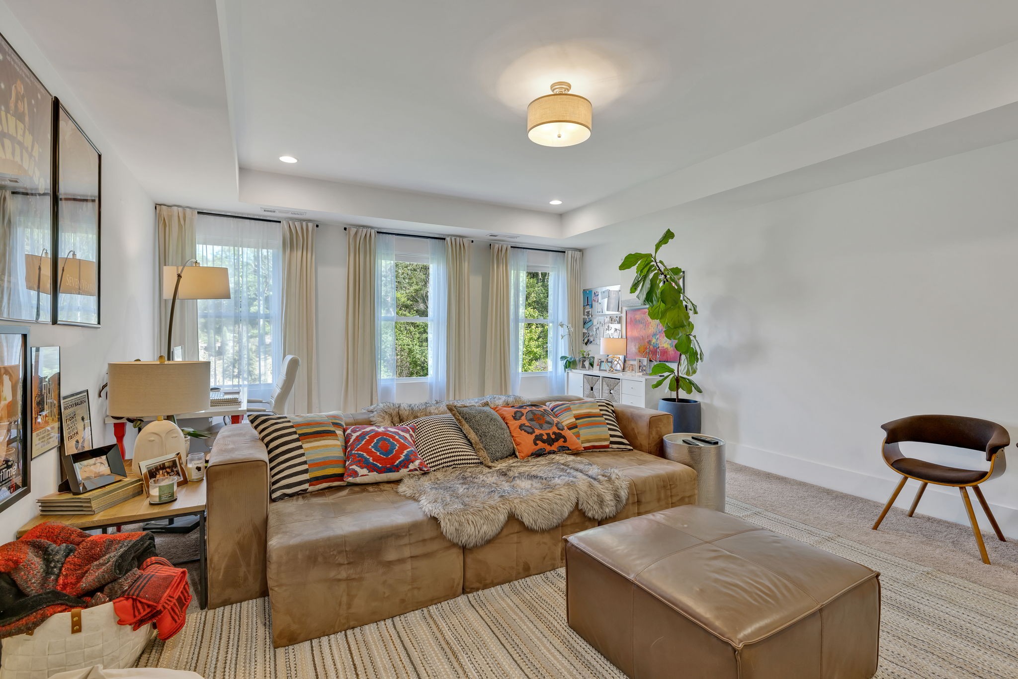 2420 Los Olivos Ct