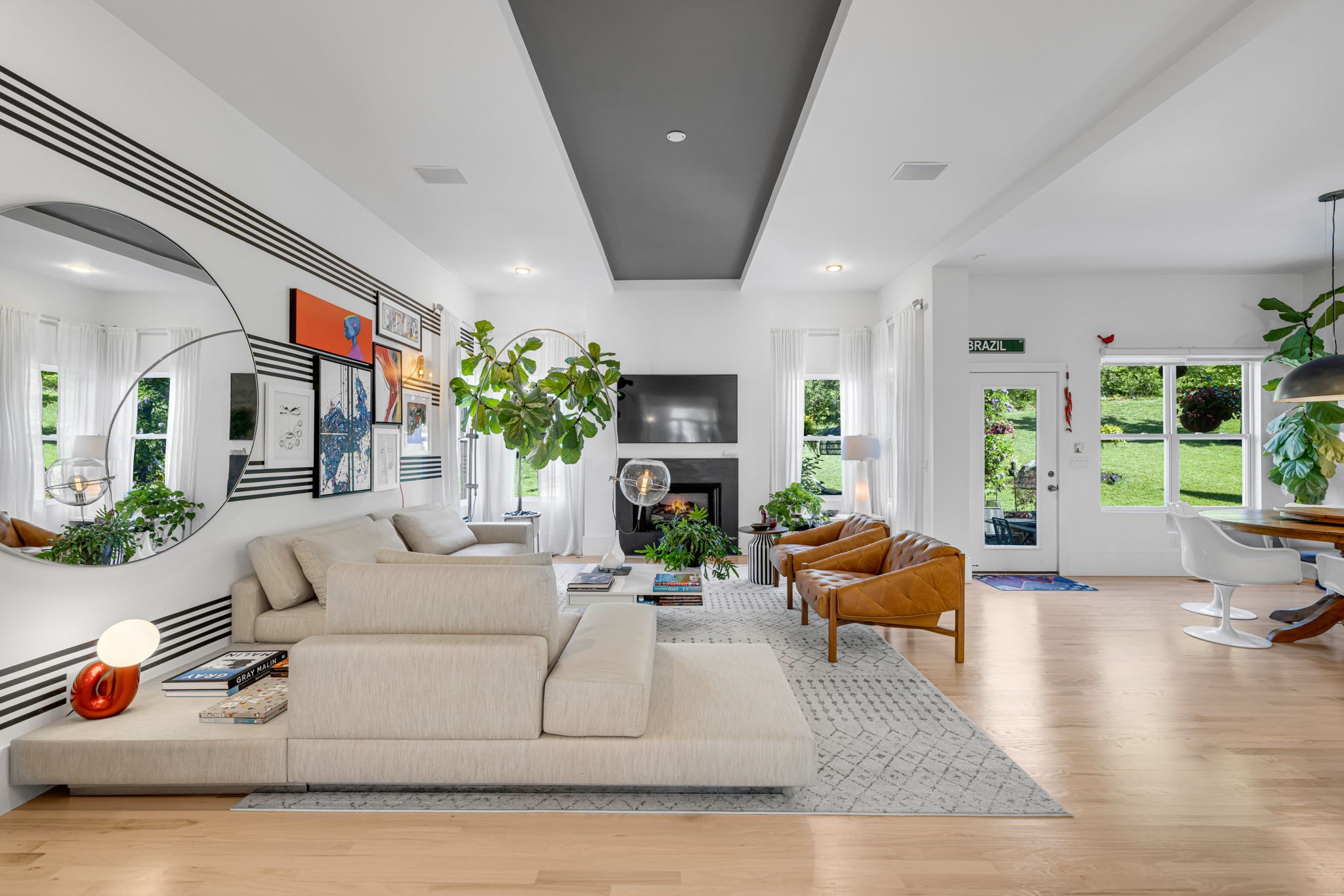 2420 Los Olivos Ct