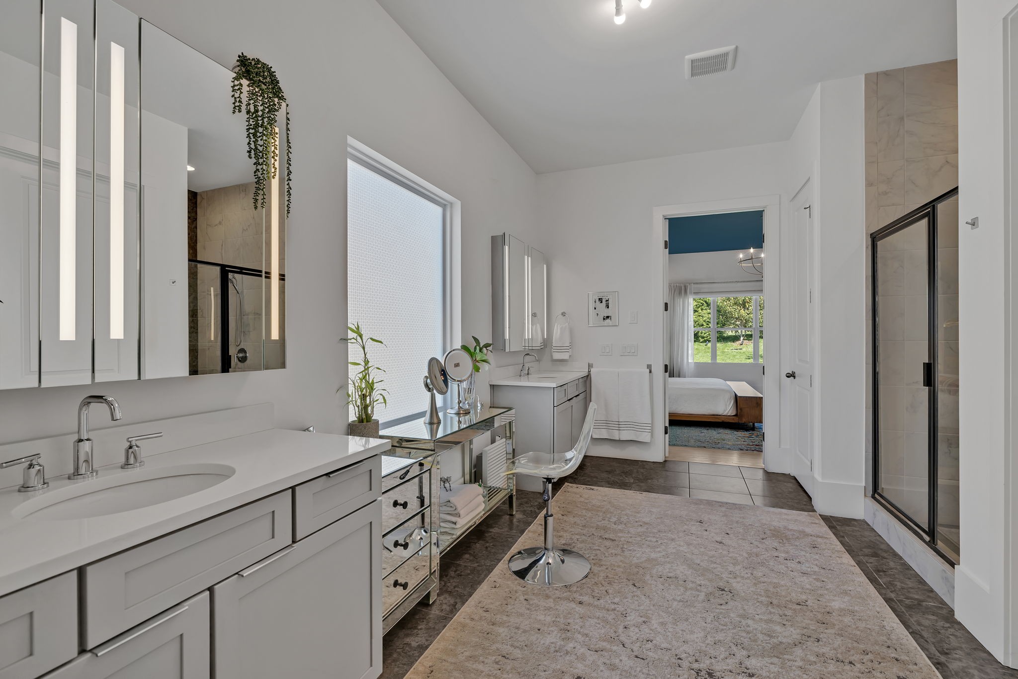 2420 Los Olivos Ct