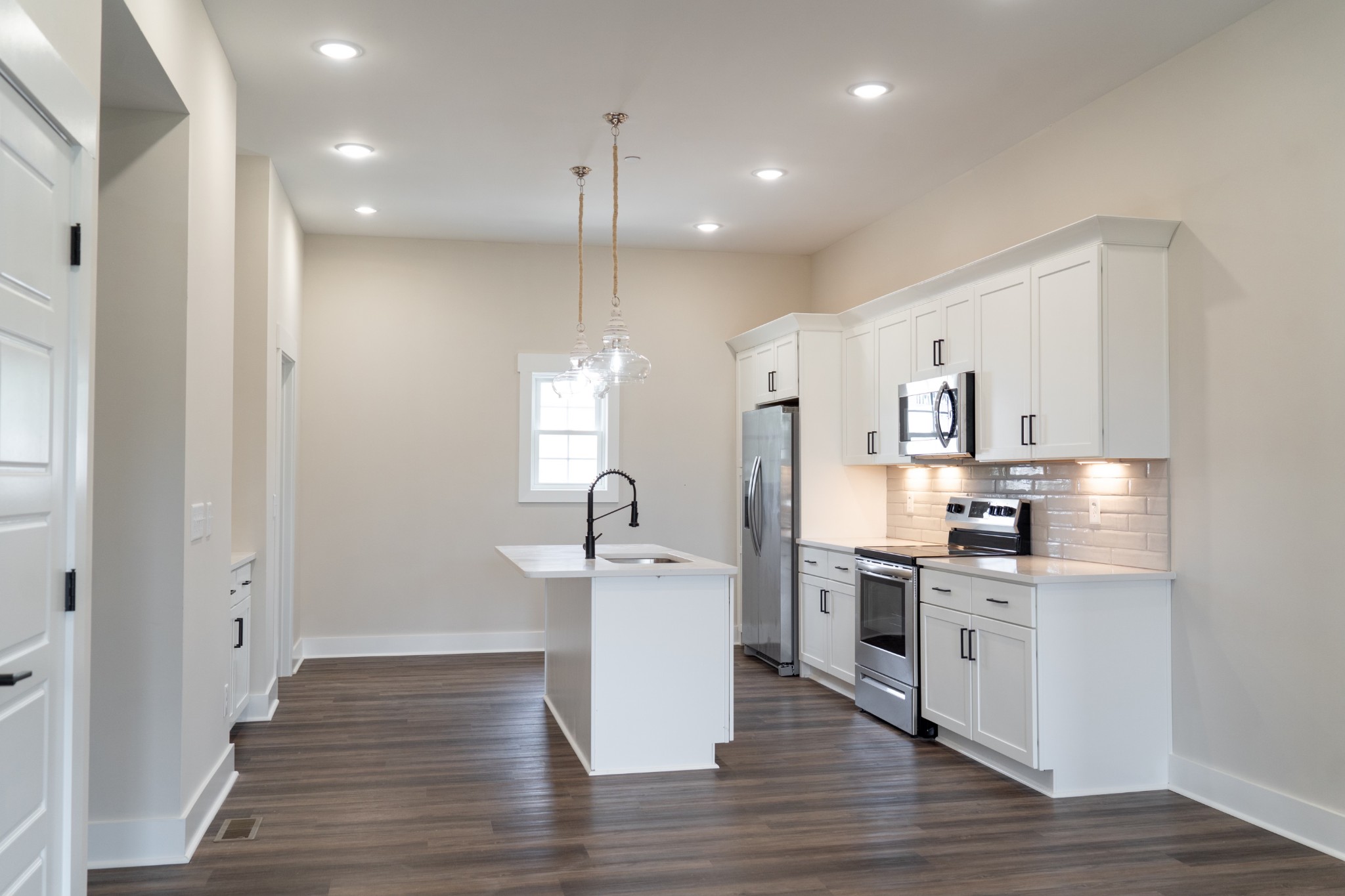 215 Charleston Ave Unit: 150