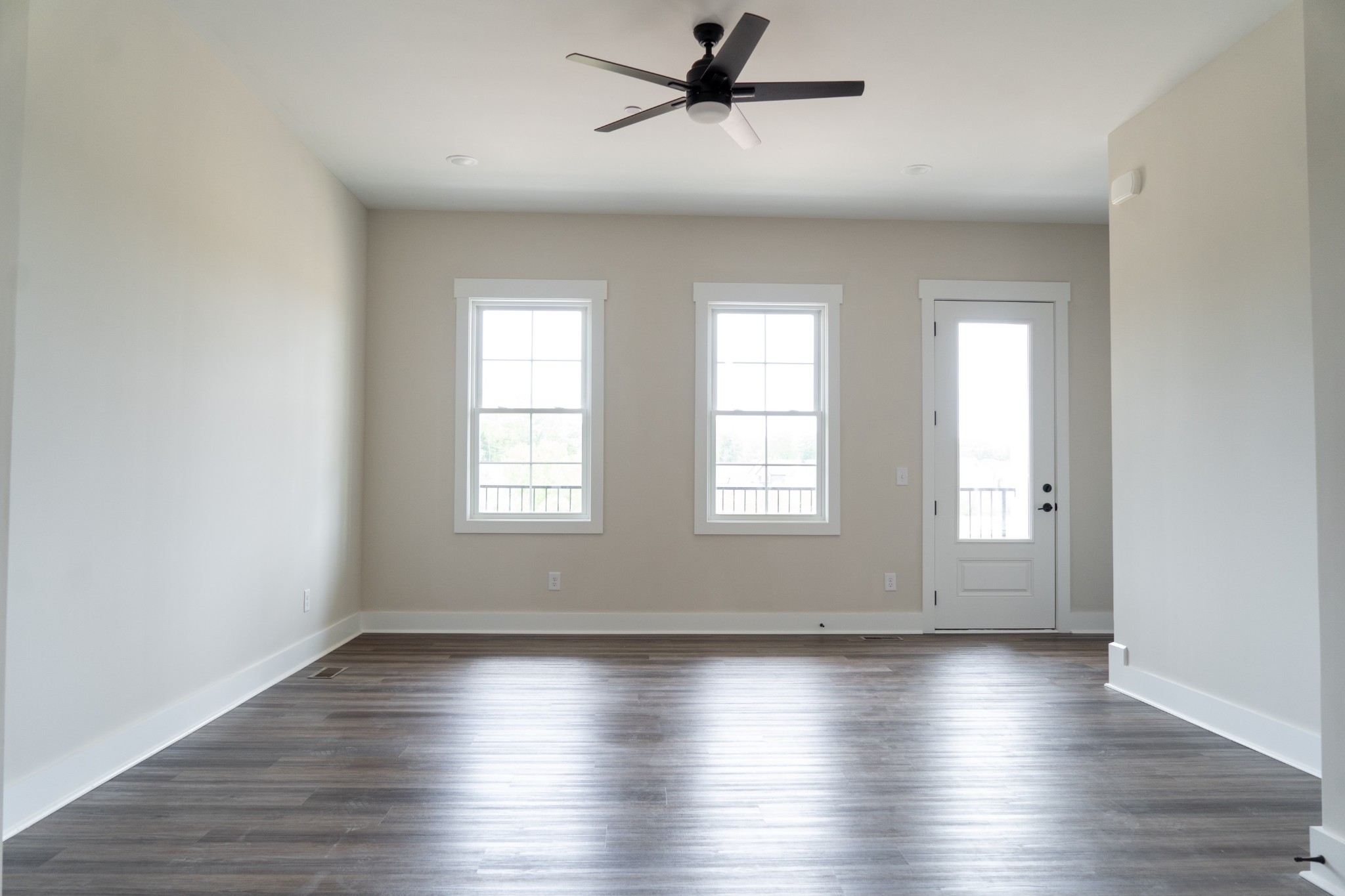 215 Charleston Ave Unit: 150