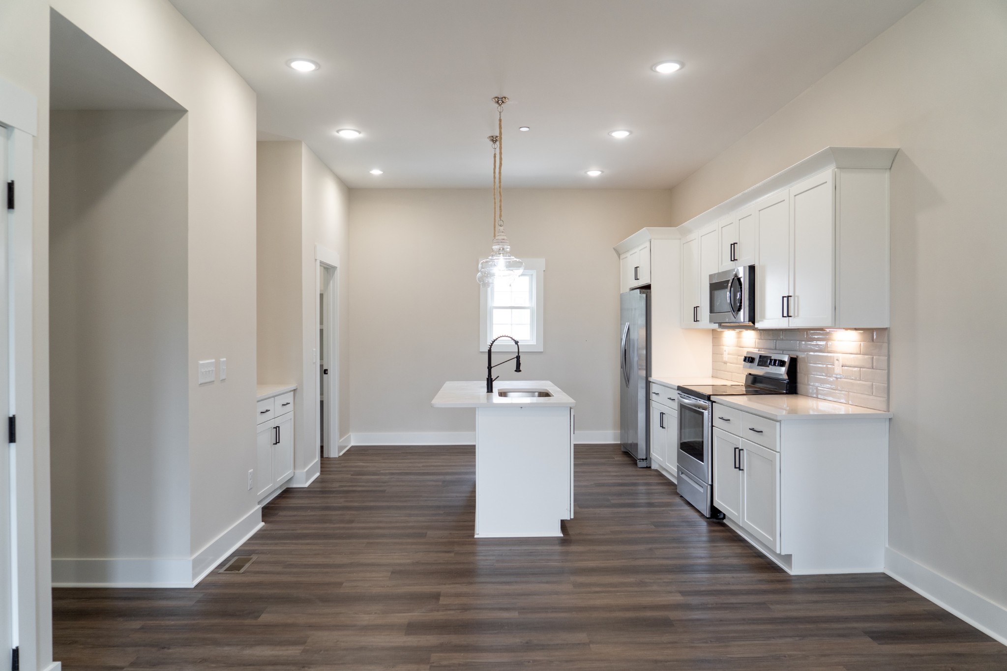 215 Charleston Ave Unit: 150