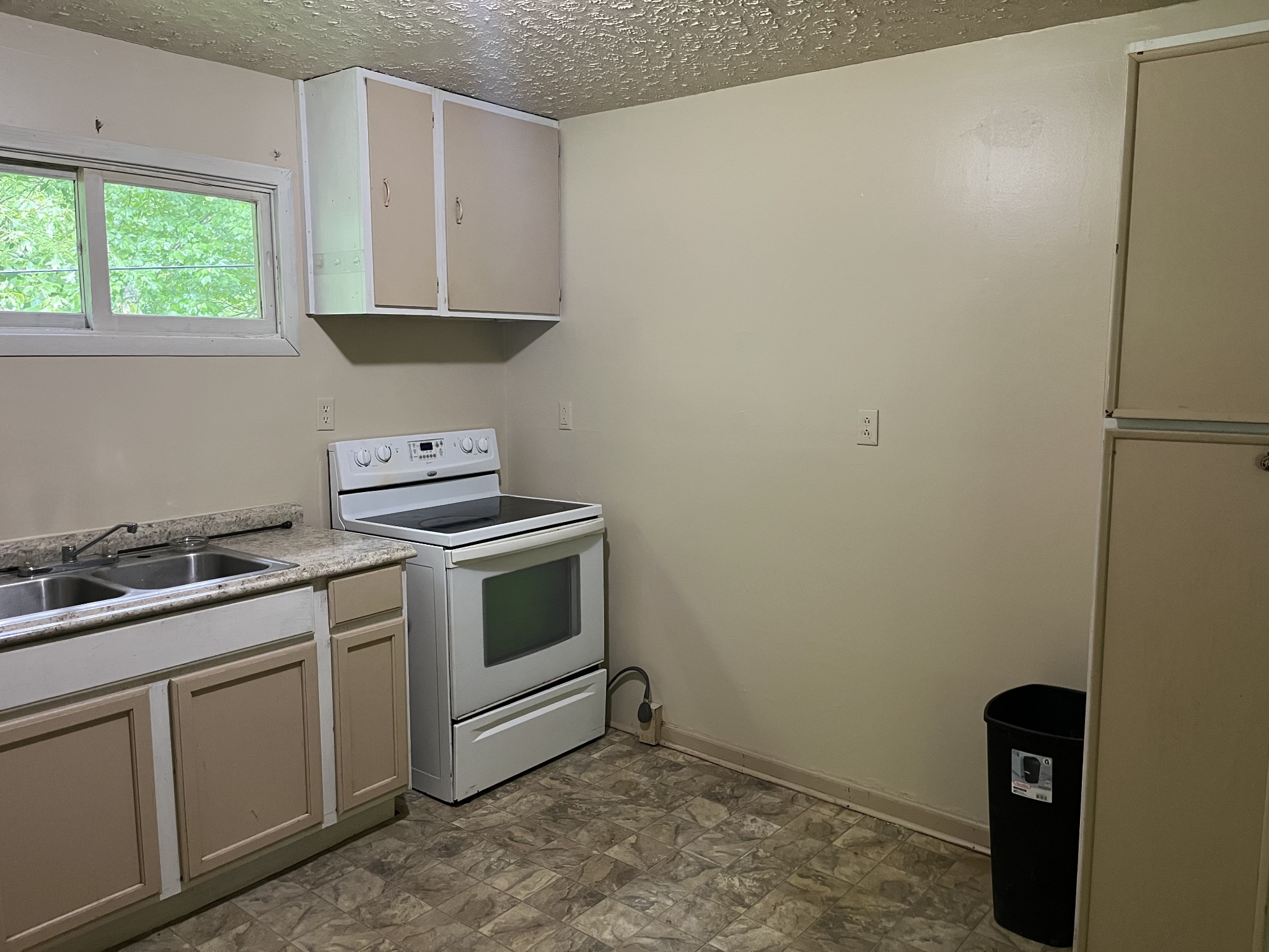 1815 Dogtown Rd