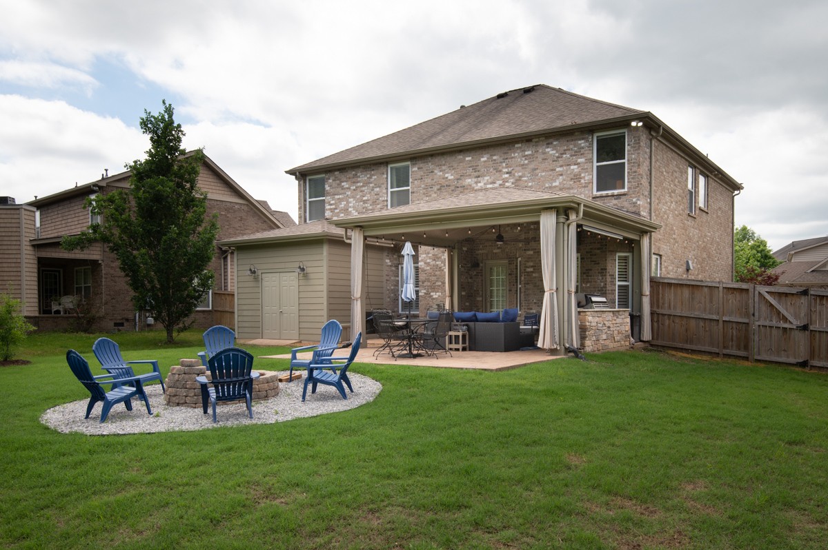 7305 Riverfront Dr