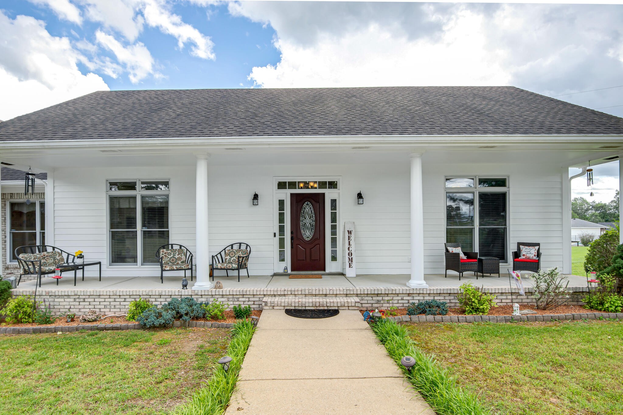 1004 Randy Rd
