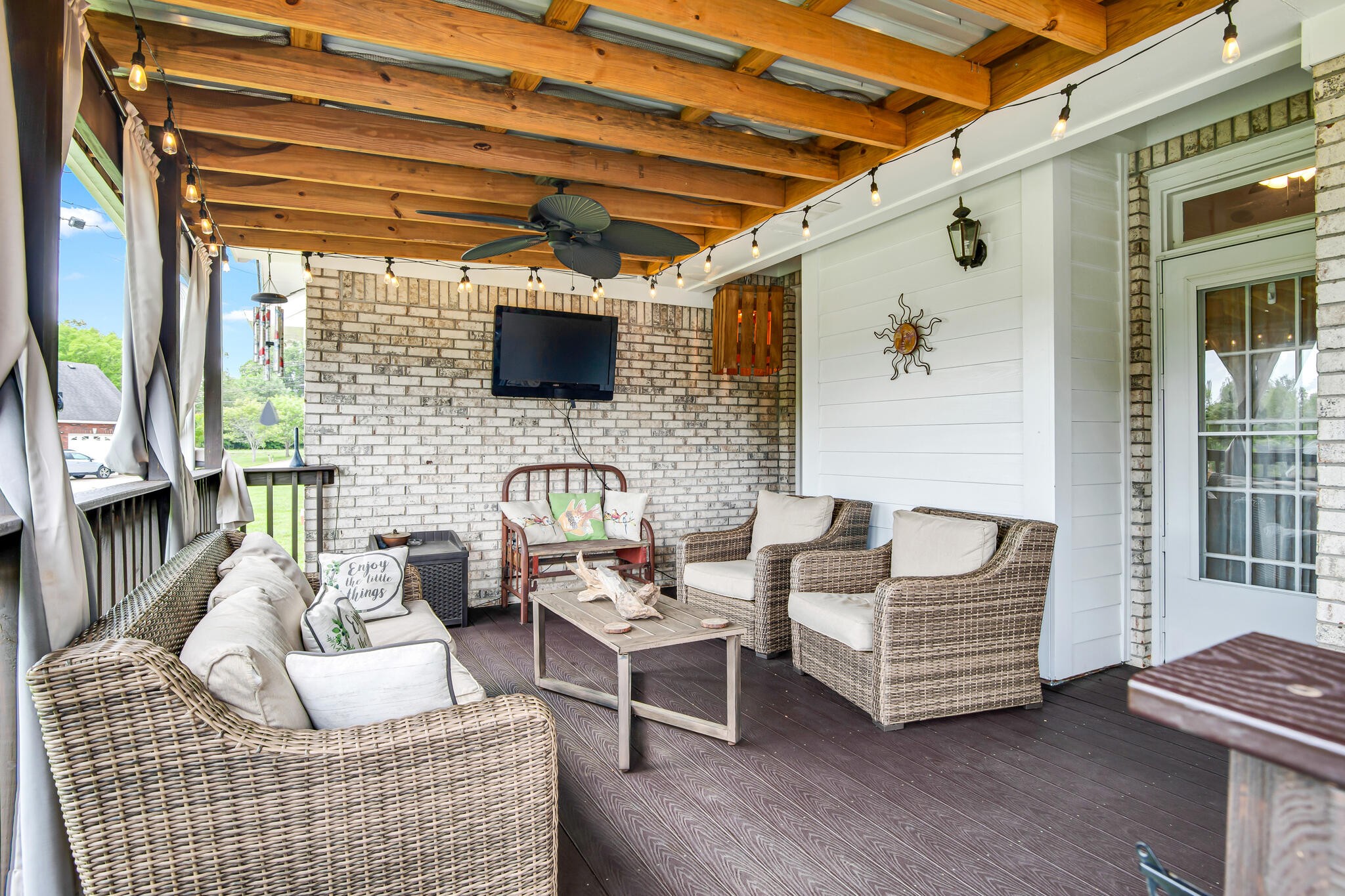 1004 Randy Rd