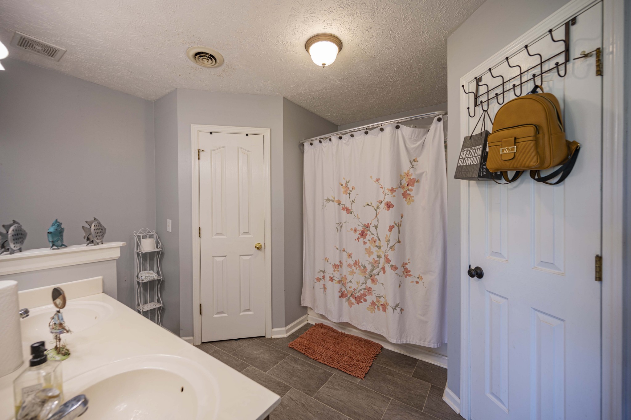 126 Ziffell Dr