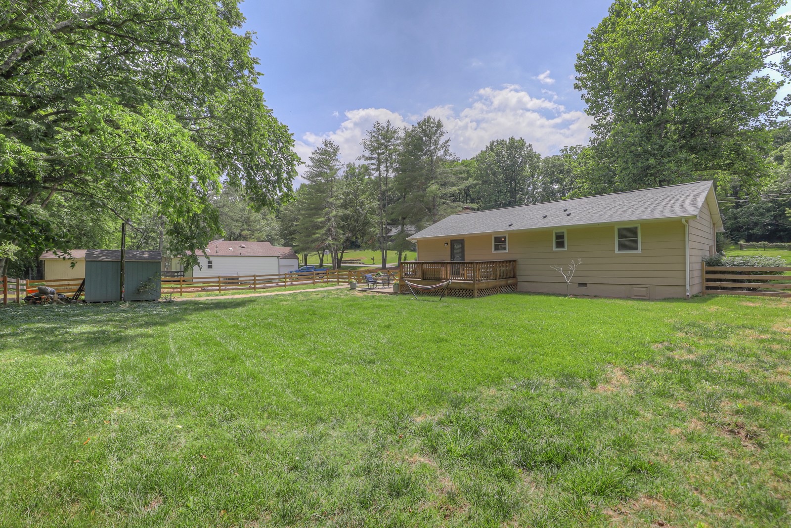 608 Mt Pisgah Ct