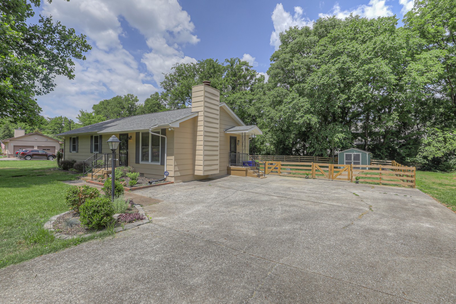 608 Mt Pisgah Ct