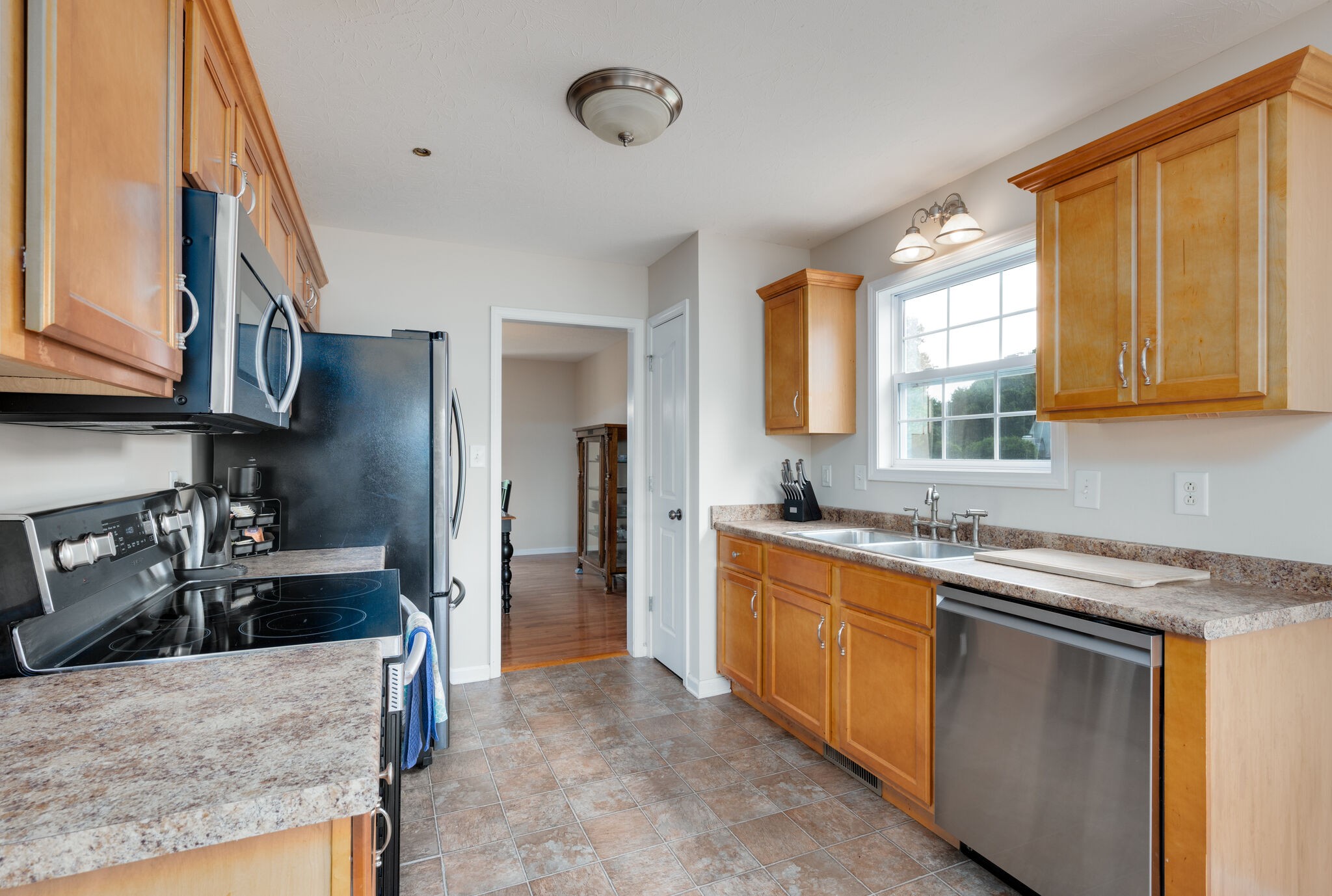 377 Janet Dr