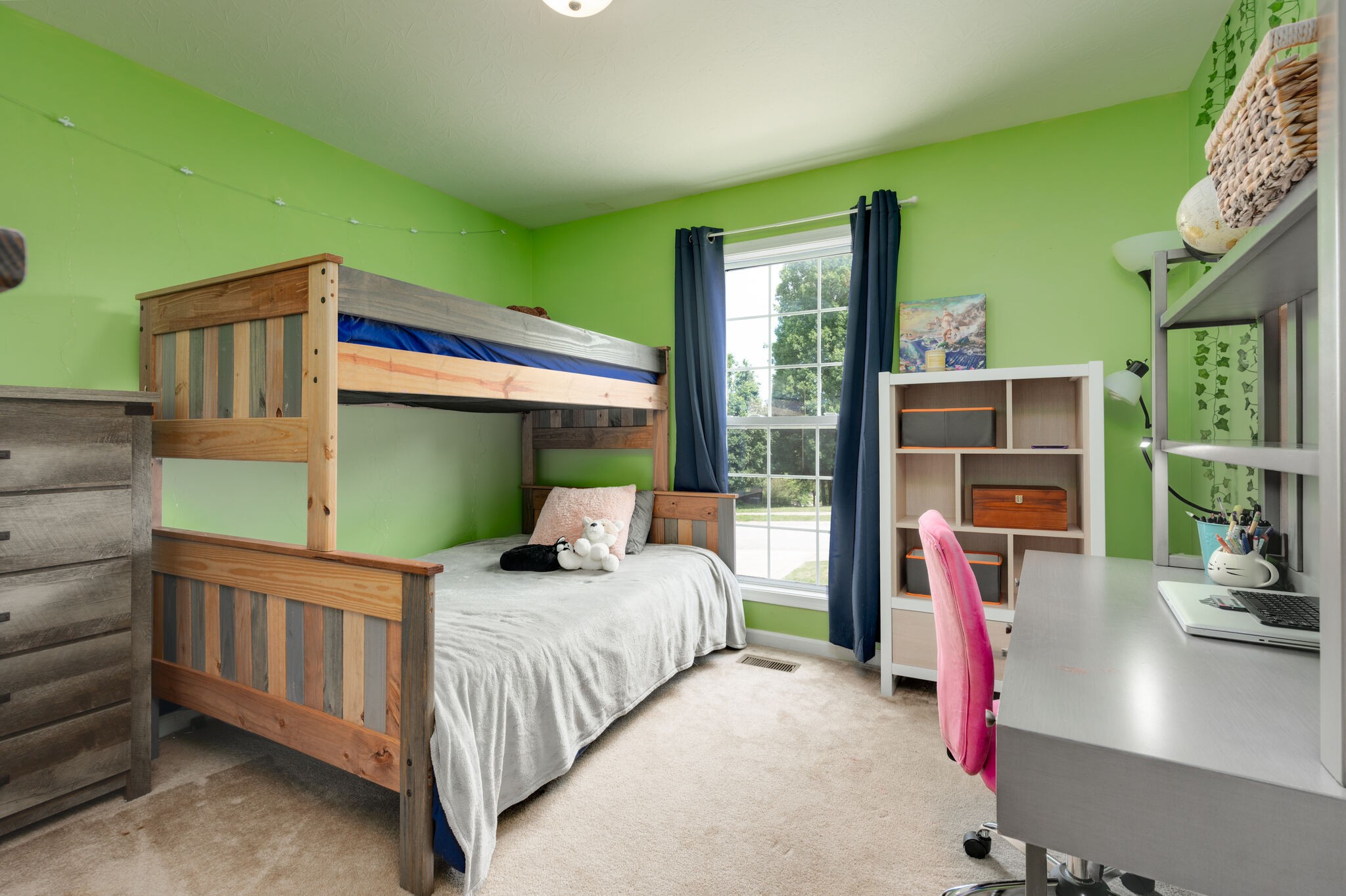 377 Janet Dr